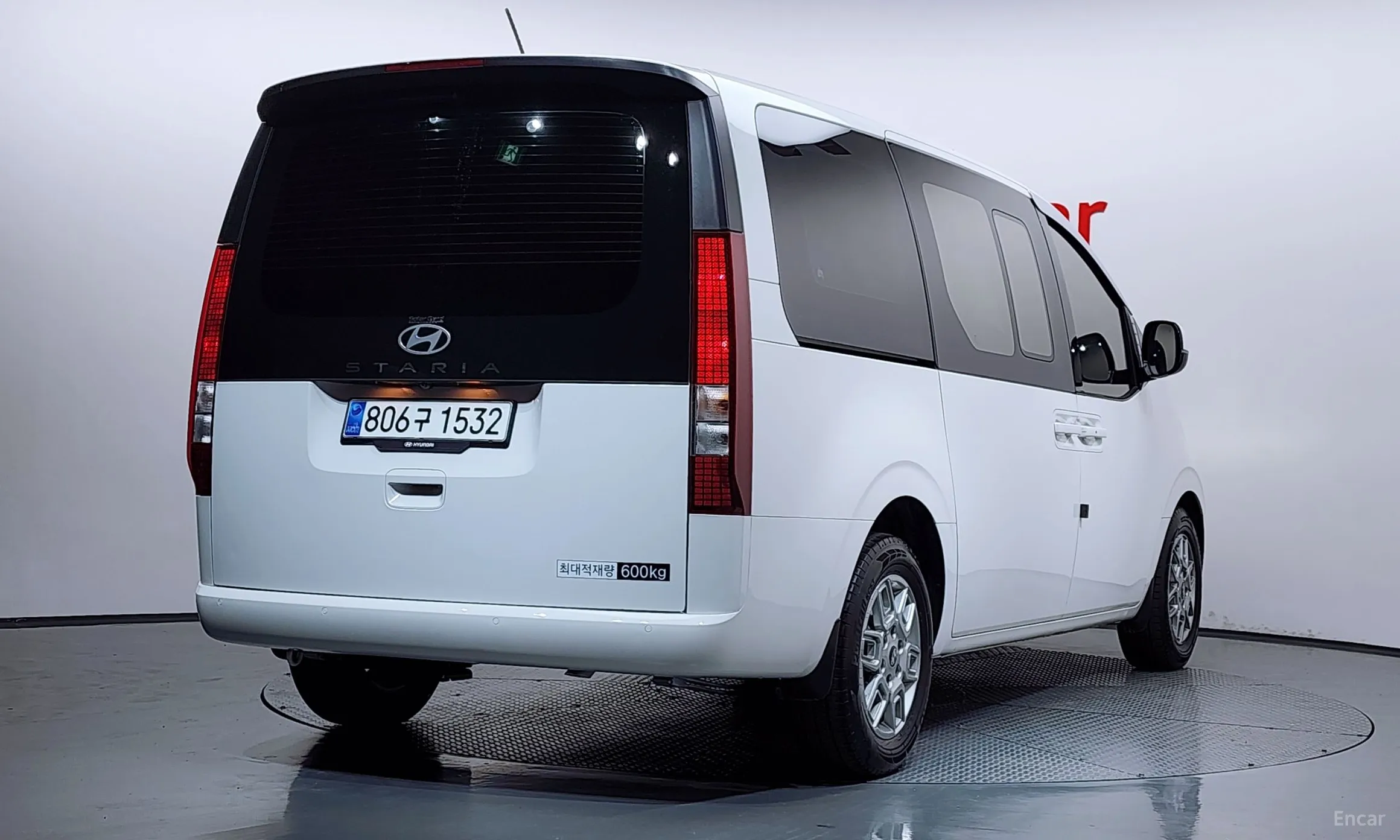 Hyundai Staria превью 2