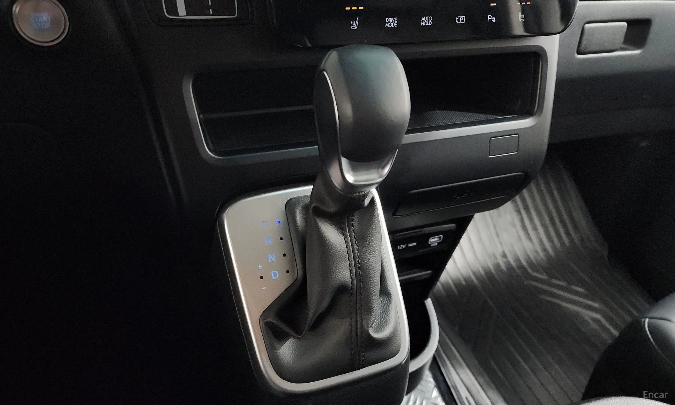 Hyundai Staria превью 9