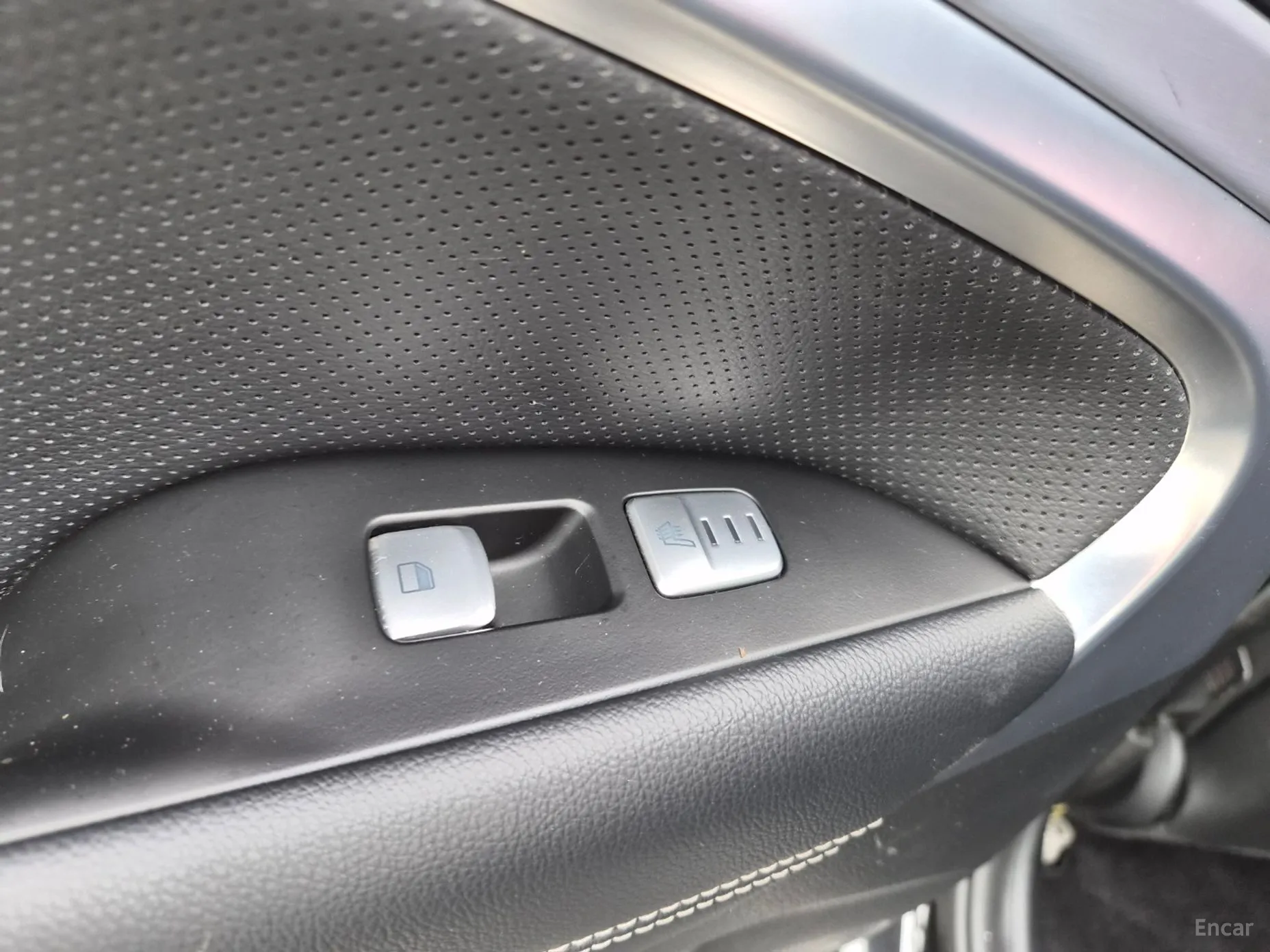 Genesis G70 превью 17