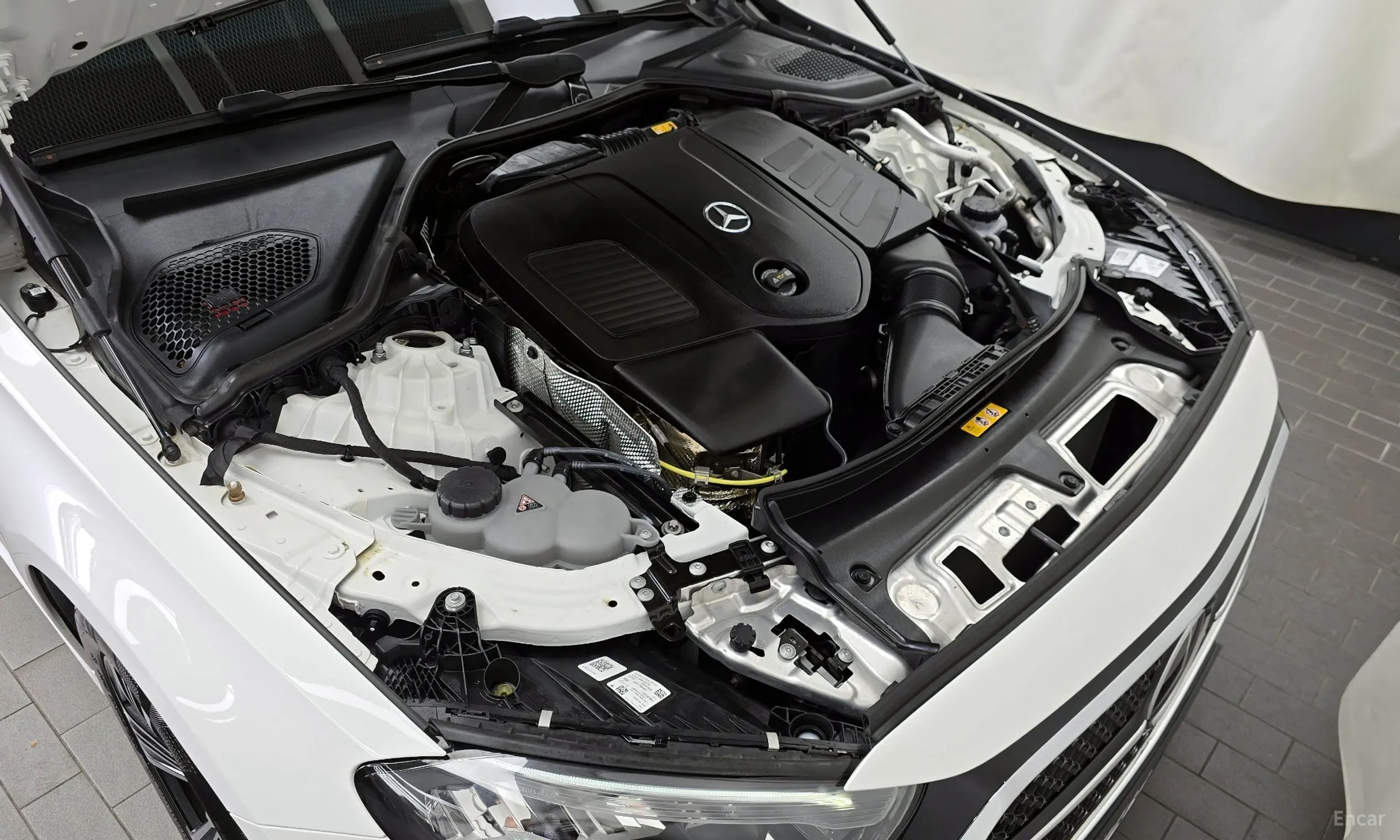 Mercedes Benz E-Class W214 превью 6