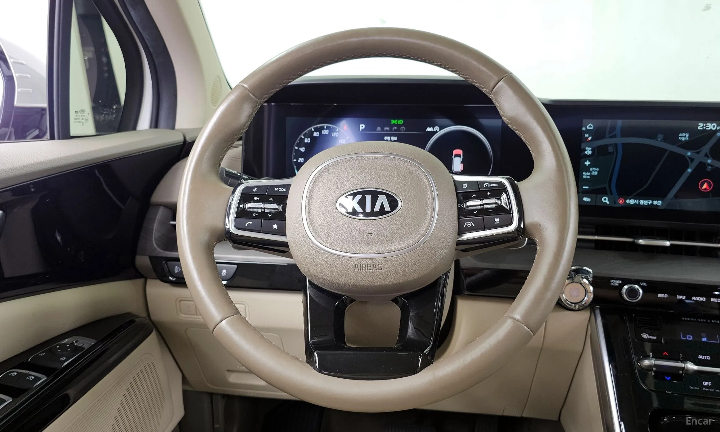 Kia Carnival Gen 4 превью 13