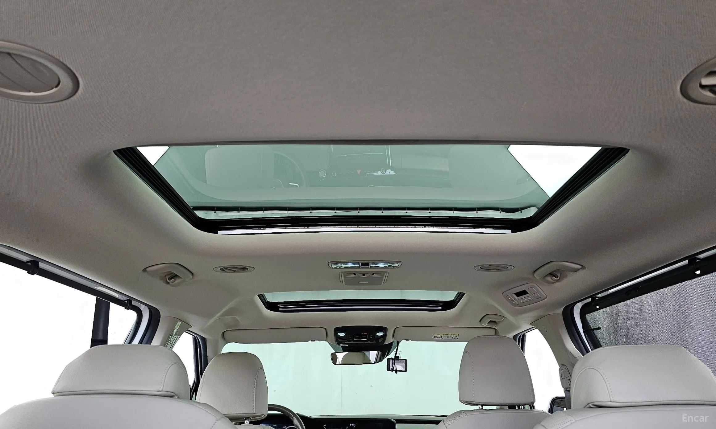Kia Carnival Gen 4 превью 18