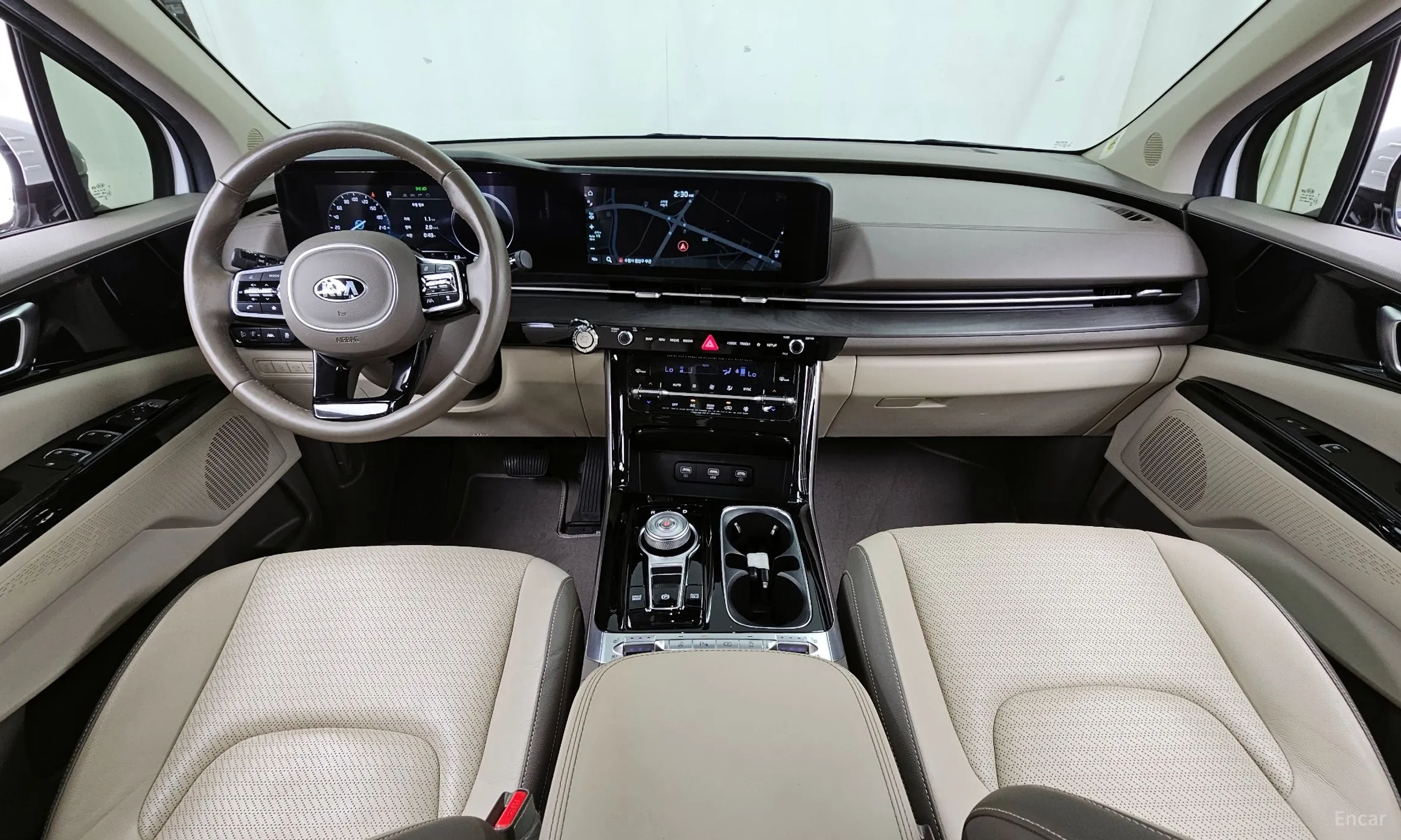 Kia Carnival Gen 4 превью 7