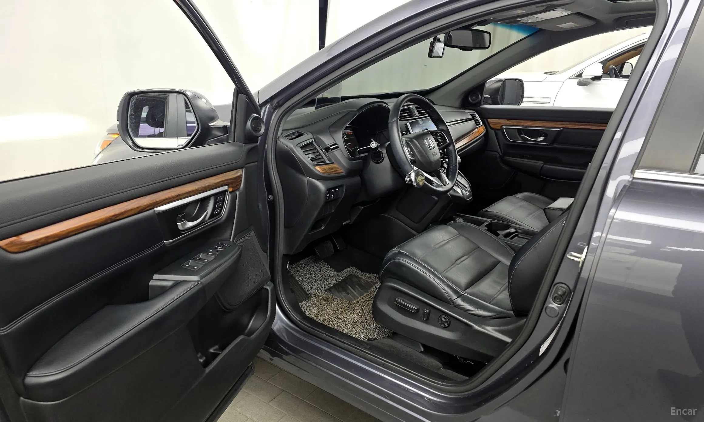 Honda CR-V 5th generation превью 10