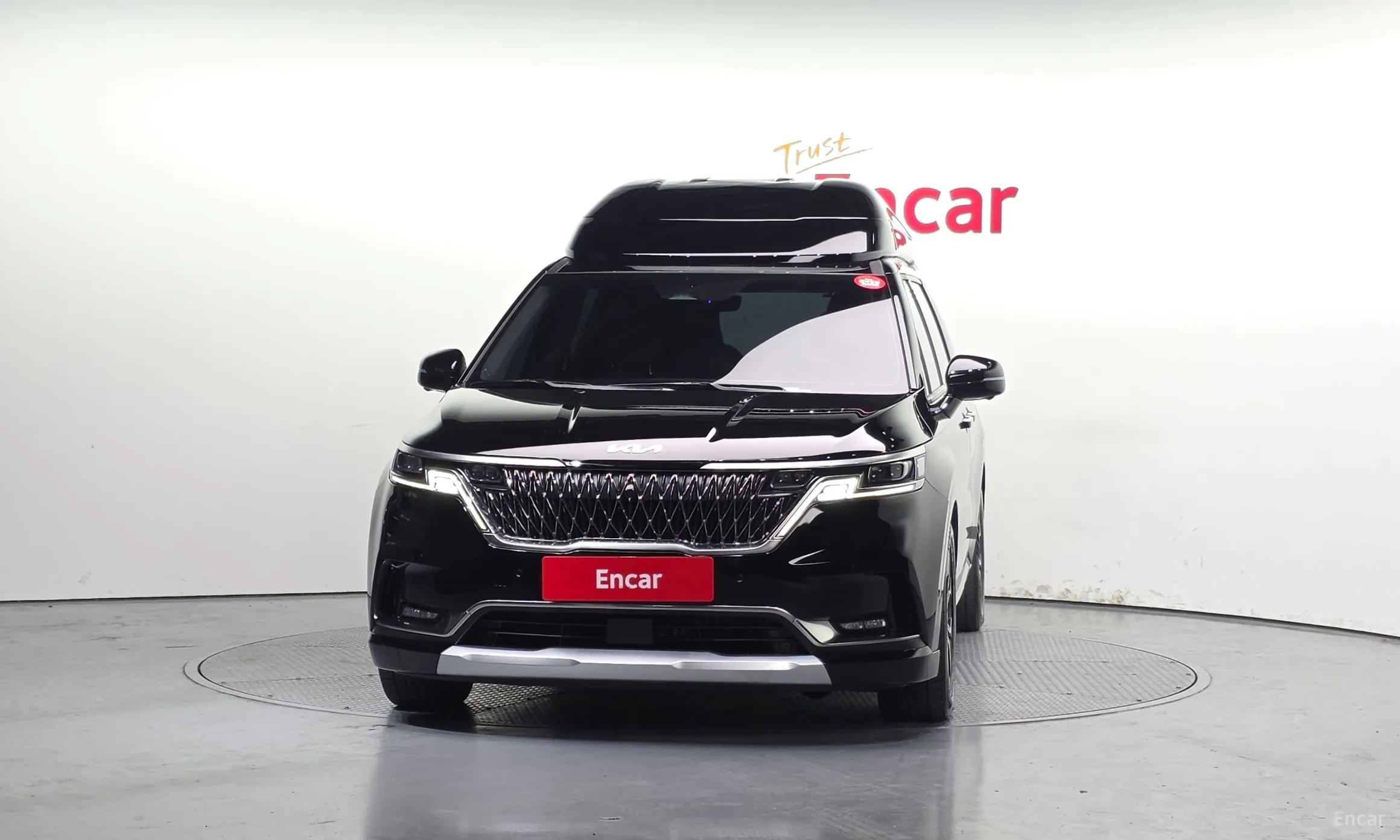 Kia Carnival Gen 4 превью 3