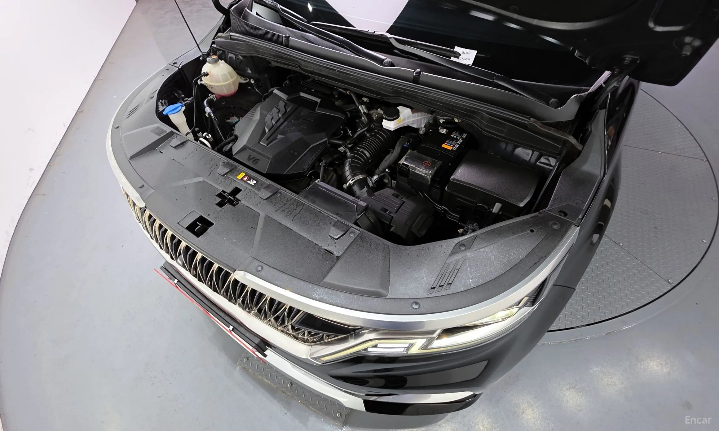 Kia Carnival Gen 4 превью 6