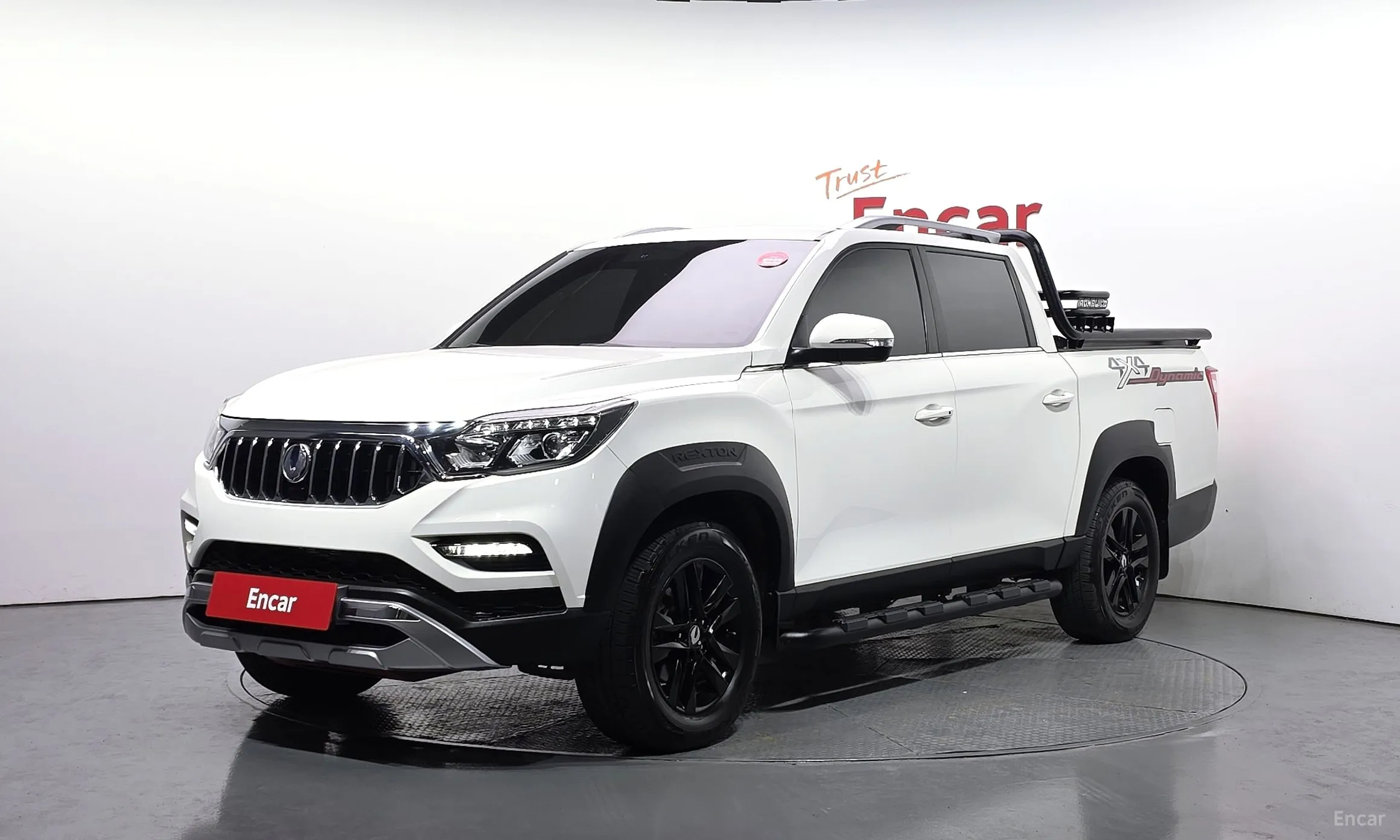 Rexton Sports Khan