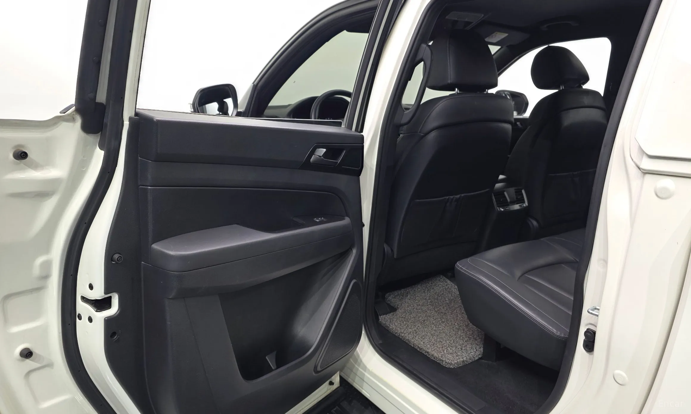 KG Mobility (SsangYong) Rexton Sports Khan превью 11