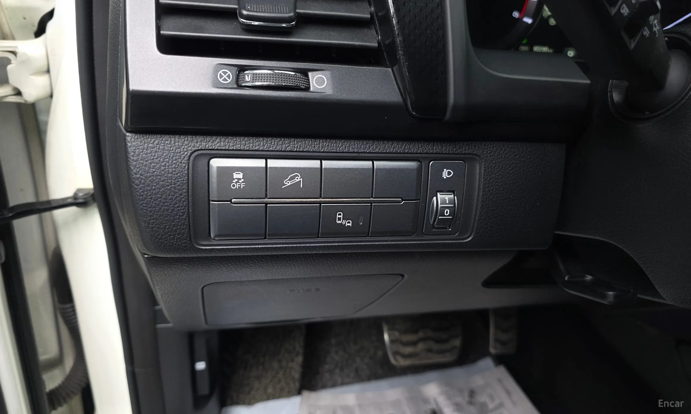 KG Mobility (SsangYong) Rexton Sports Khan превью 13