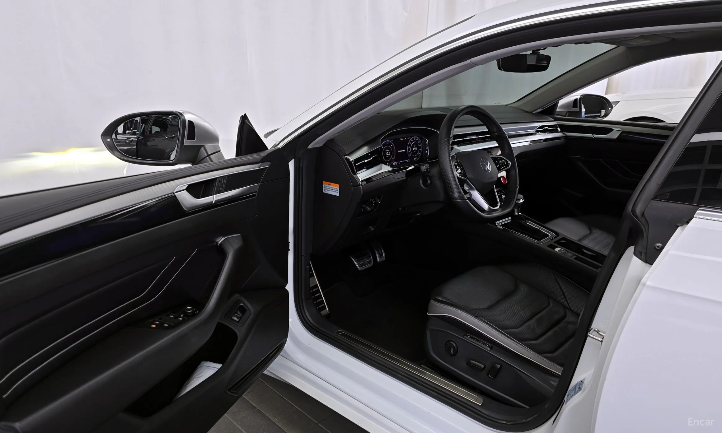 Volkswagen Ateon превью 10