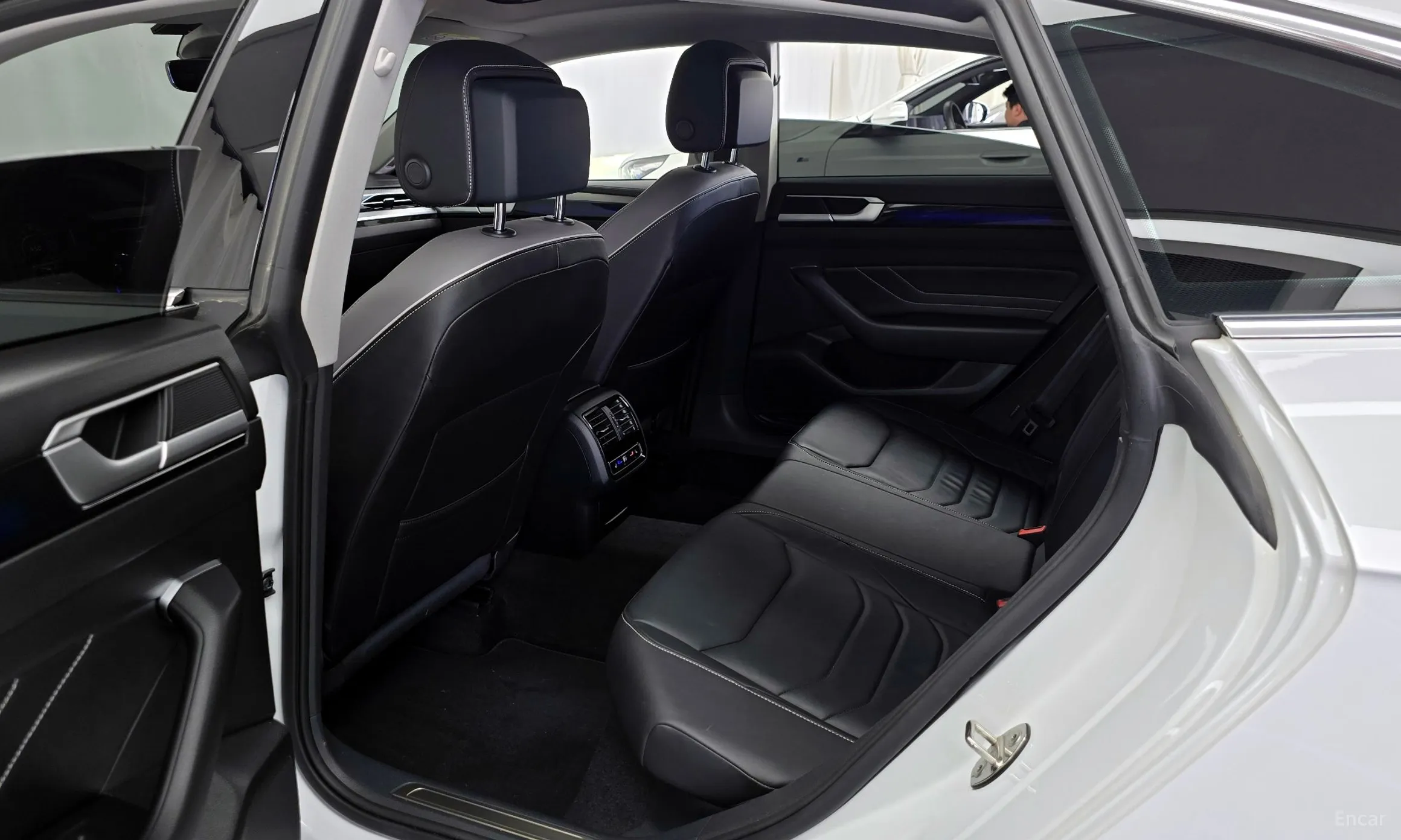 Volkswagen Ateon превью 11