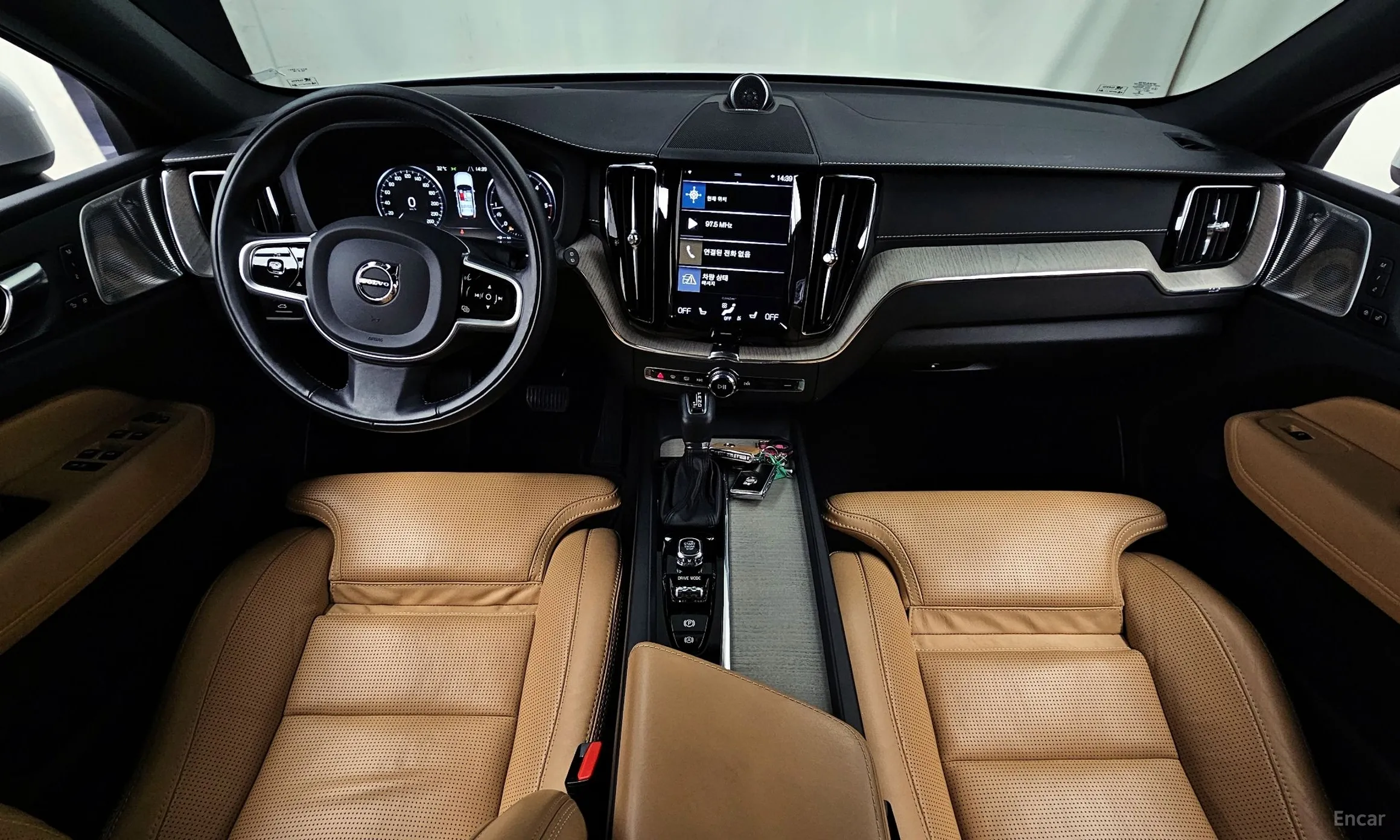 Volvo XC60 Gen 2 превью 7