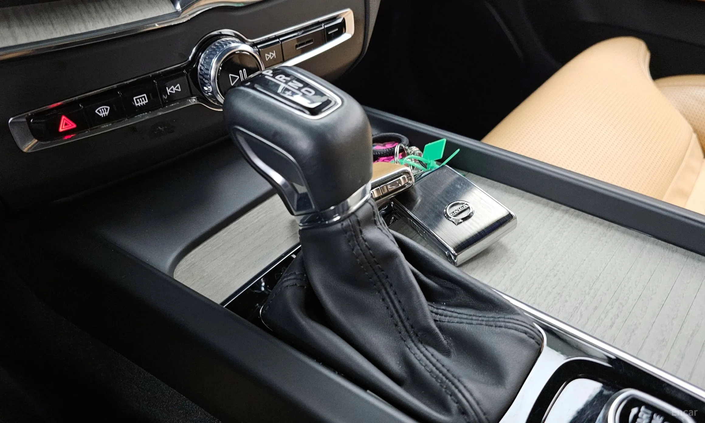 Volvo XC60 Gen 2 превью 9