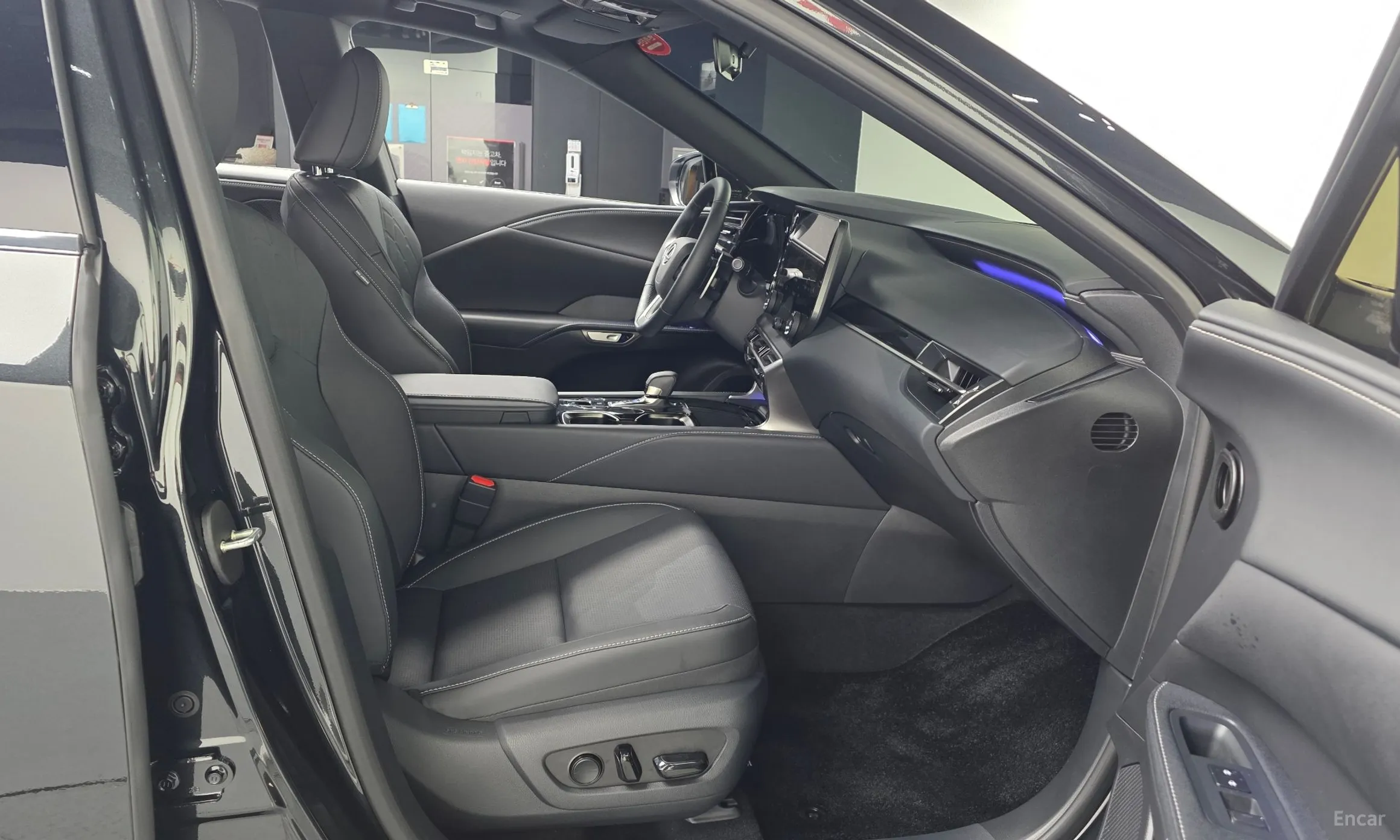 Lexus RX350h 5th Generation превью 11