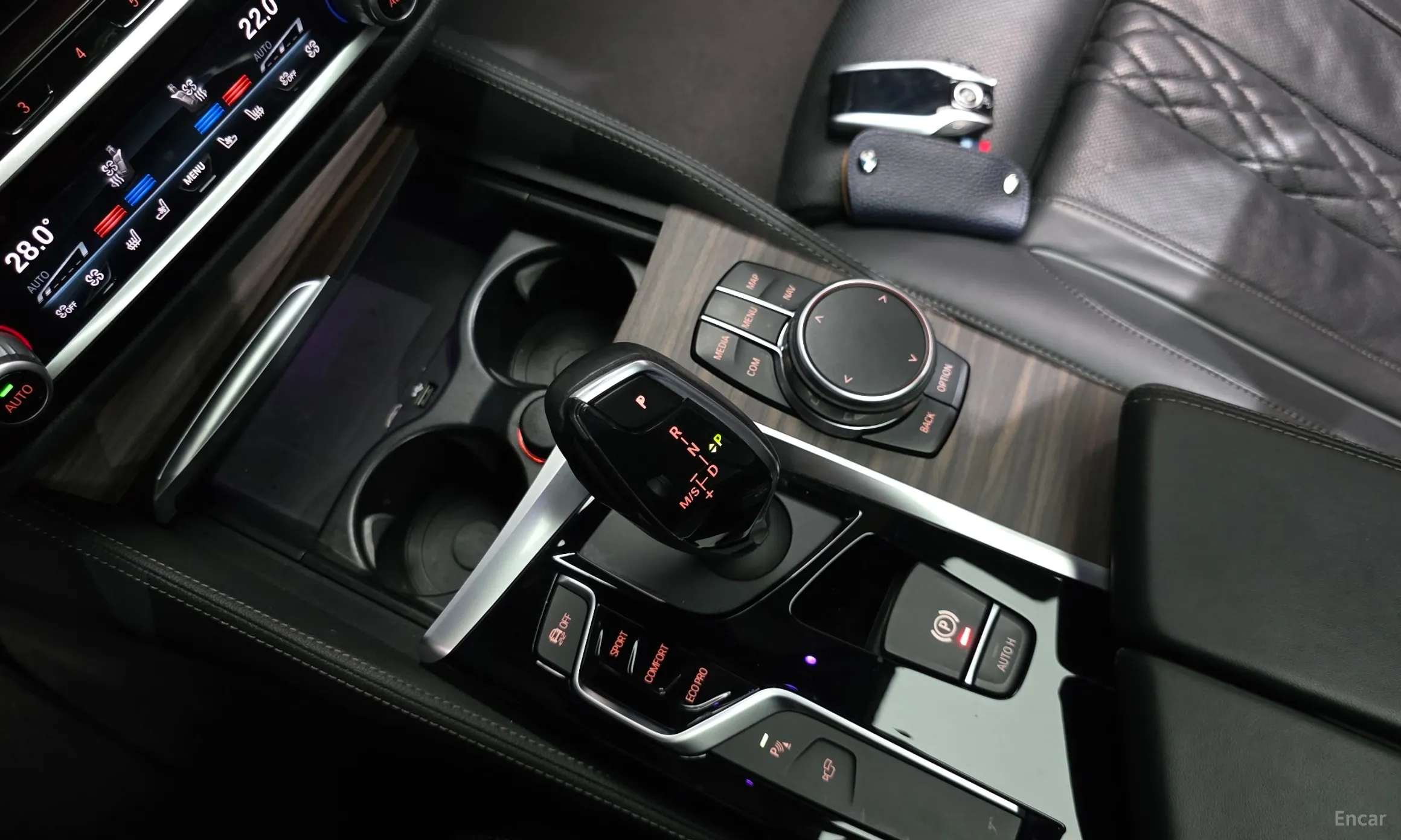 BMW 5 Series (G30) превью 9