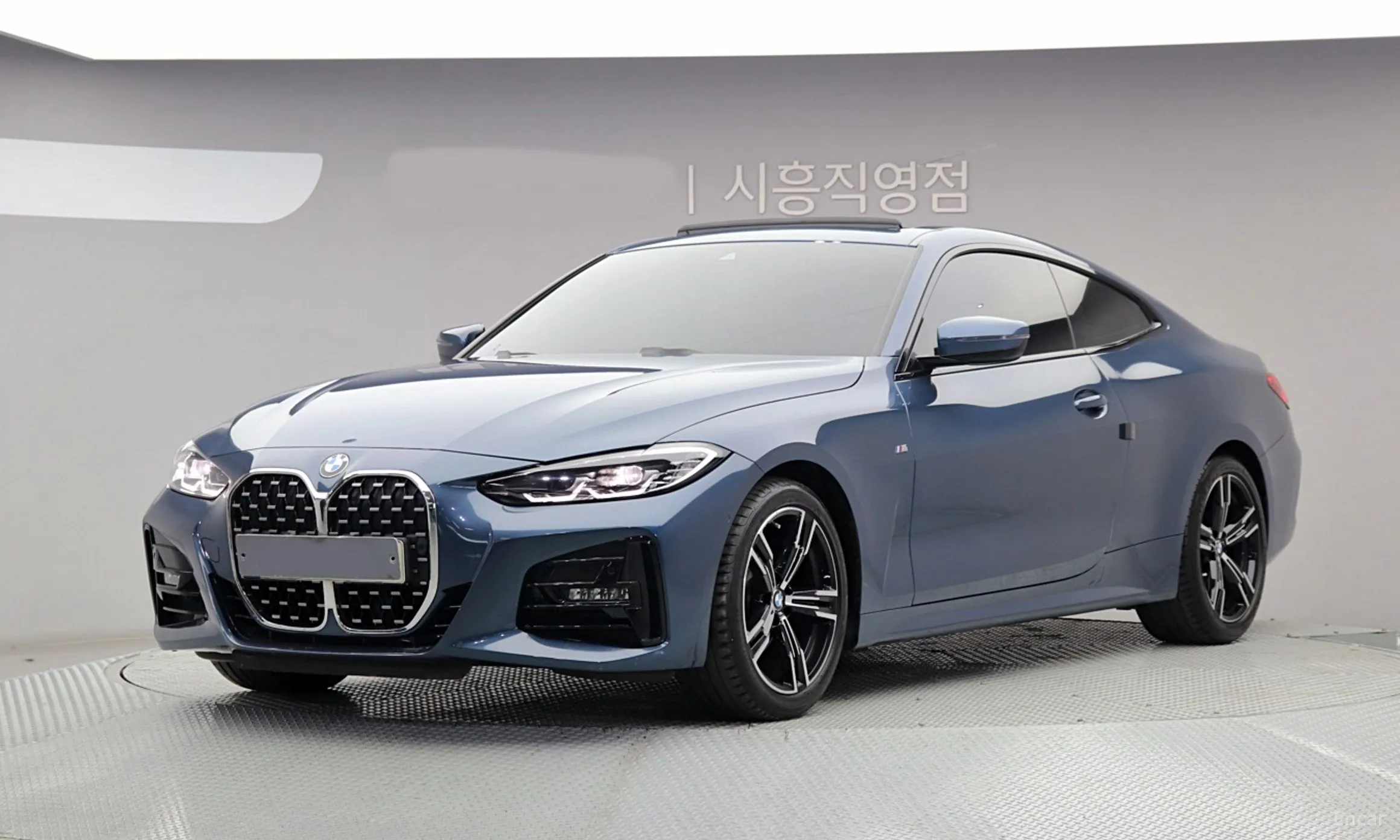 BMW Series 4 (G22)