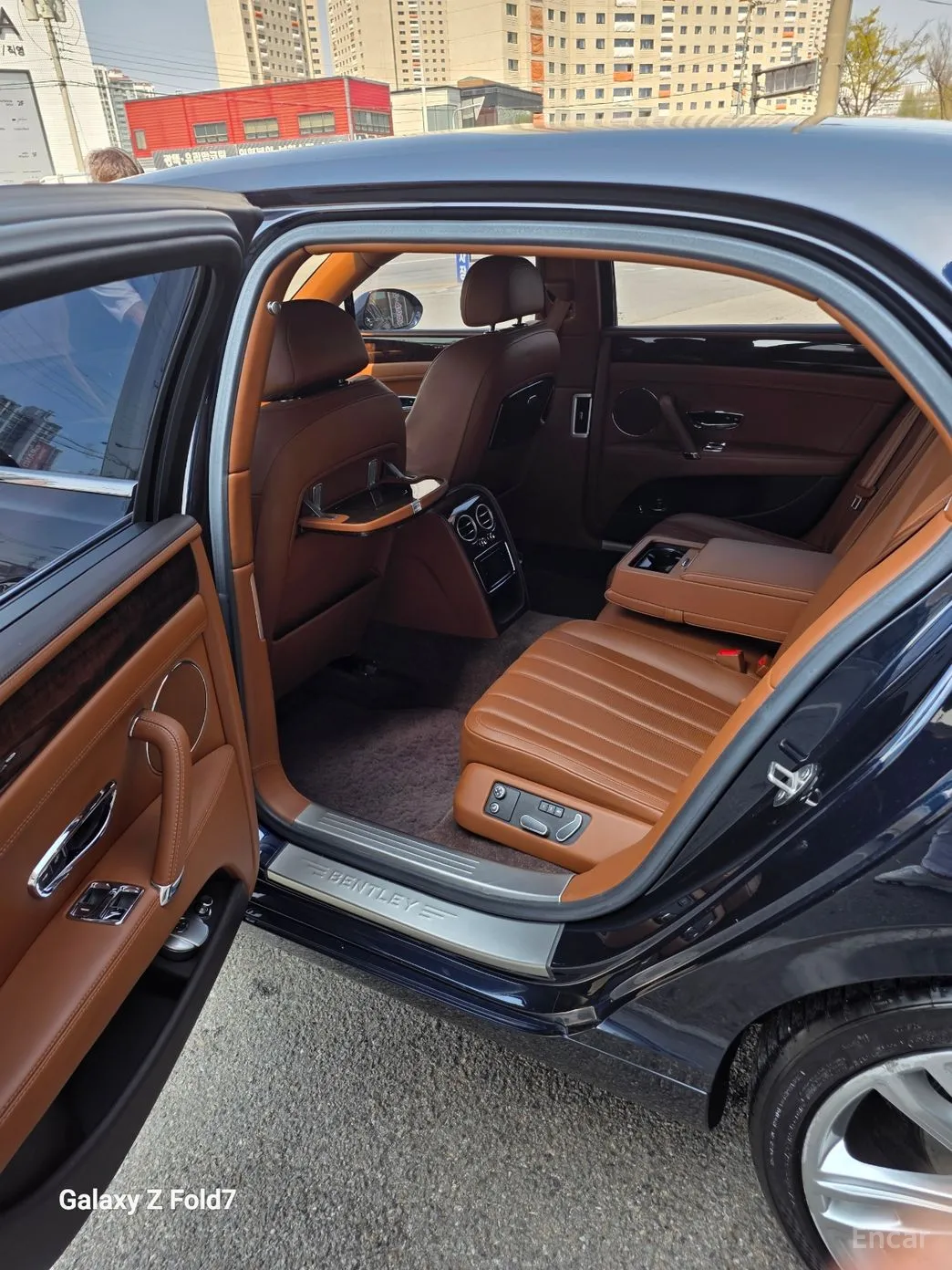 Bentley Flying Spur 2nd Generation превью 9