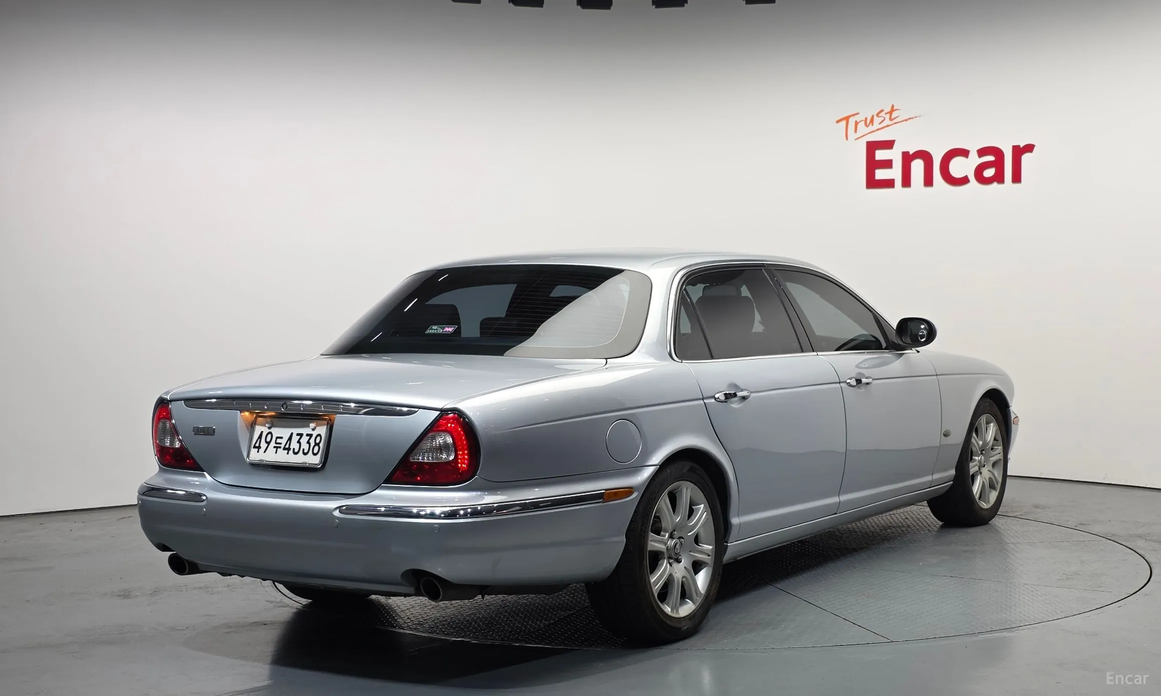 Jaguar XJ-8 превью 2