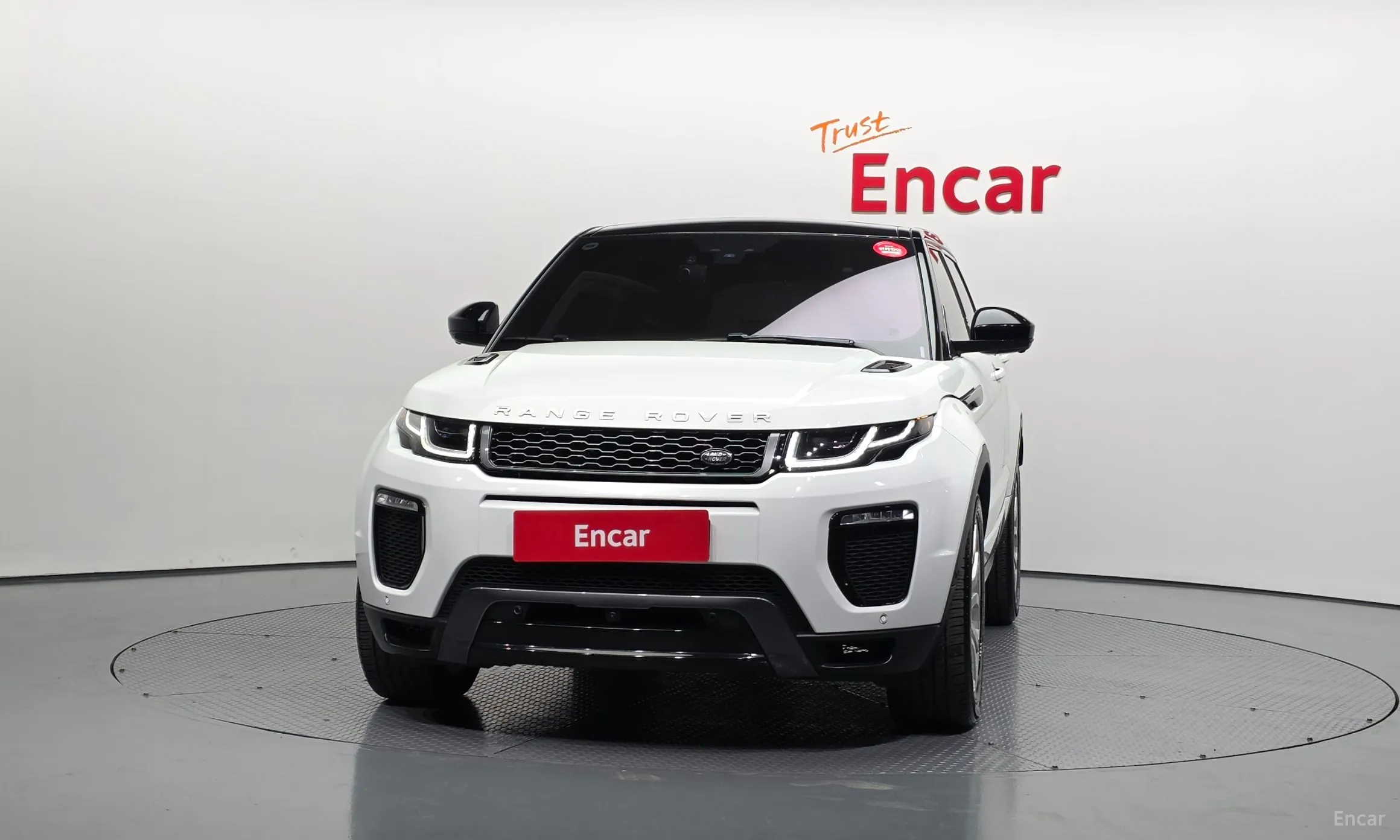 Land Rover Range Rover Evoque превью 3