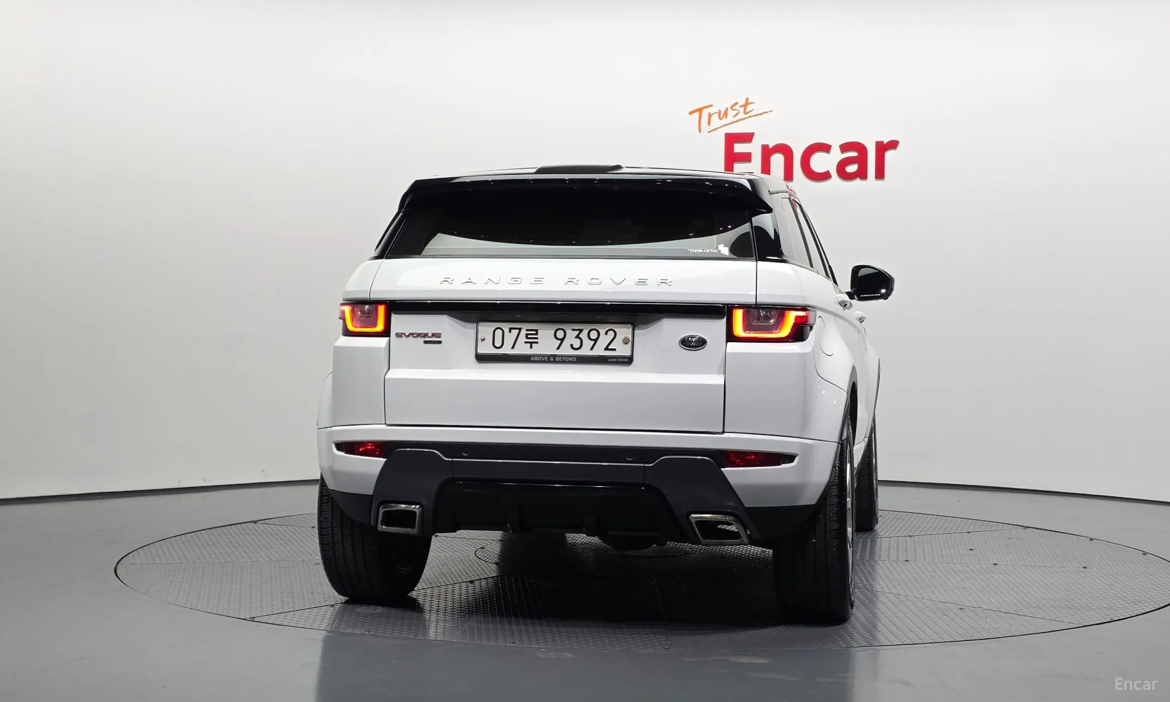 Land Rover Range Rover Evoque превью 4