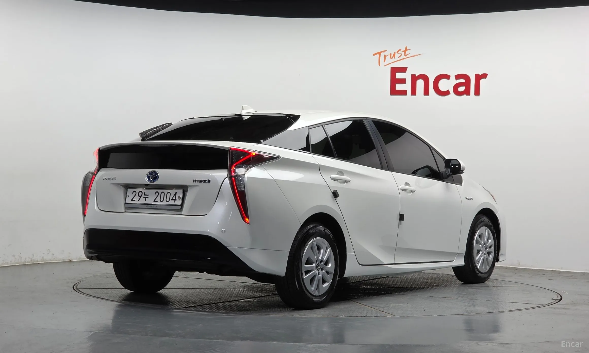 Toyota Prius 4th Generation