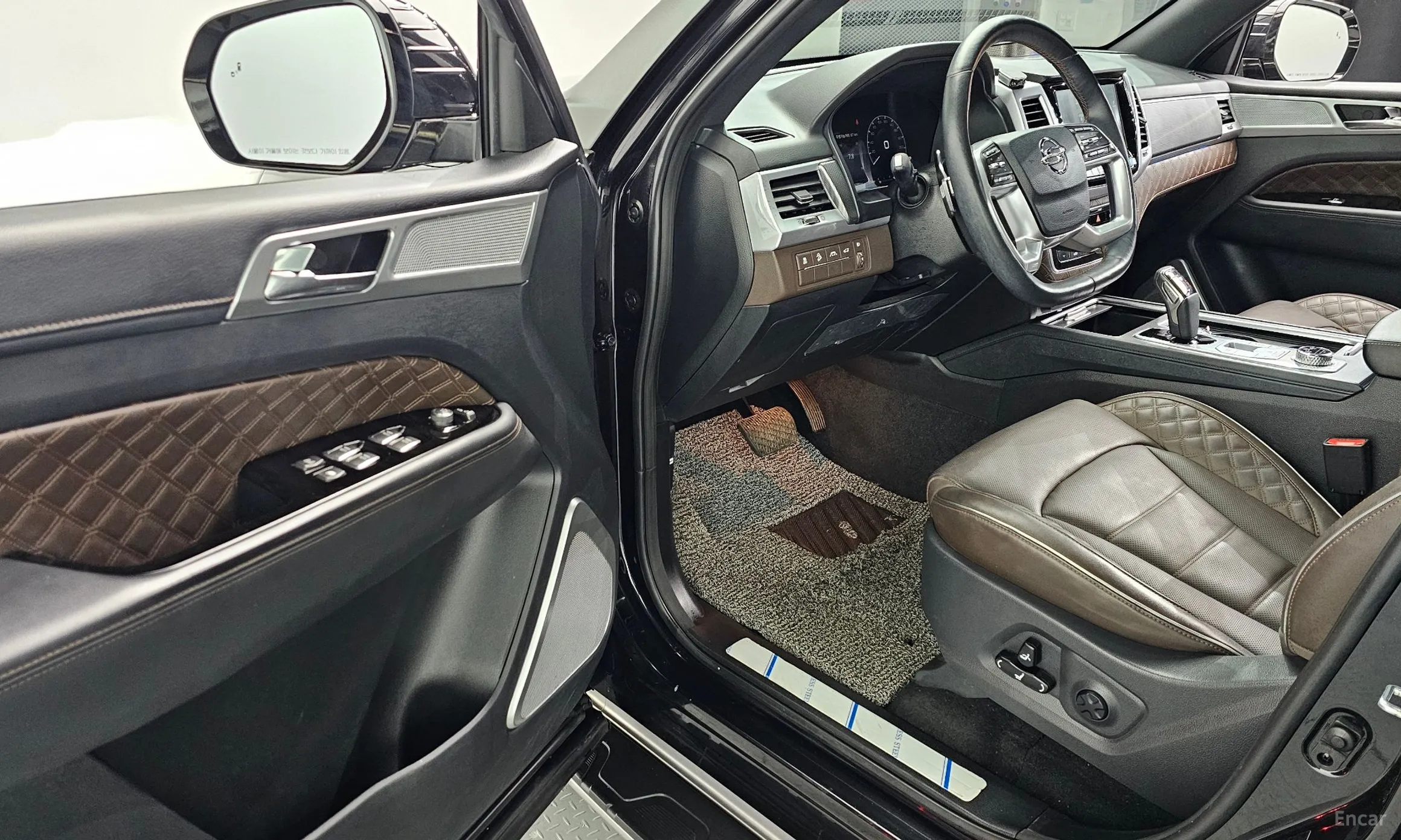 KG Mobility (SsangYong) Rexton превью 10