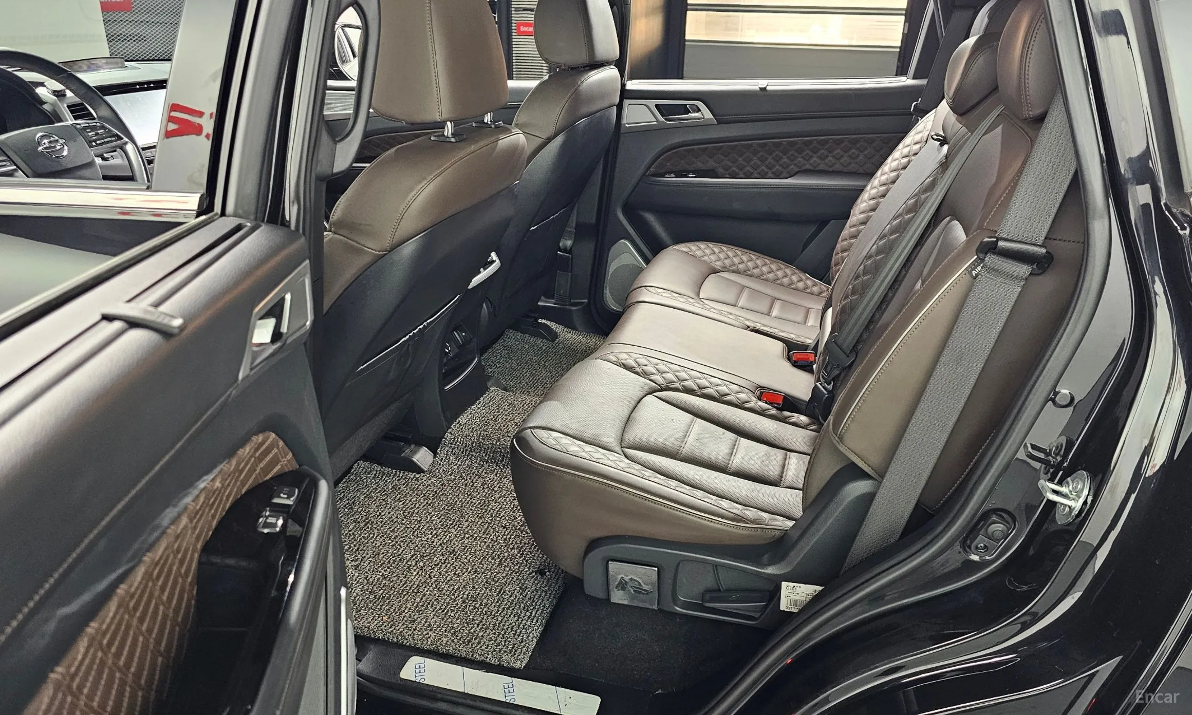 KG Mobility (SsangYong) Rexton превью 11