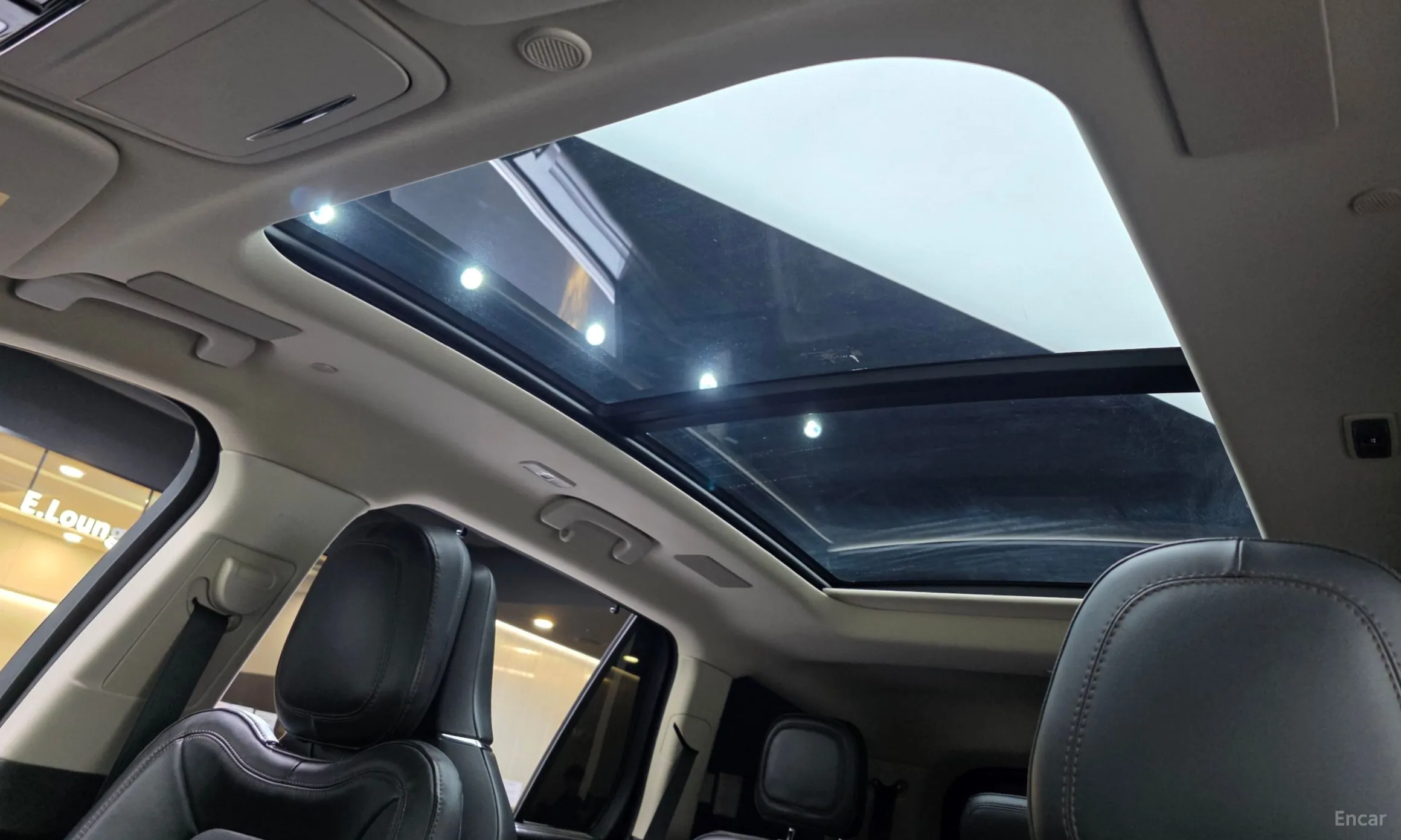 Lincoln Aviator 2nd Generation превью 18