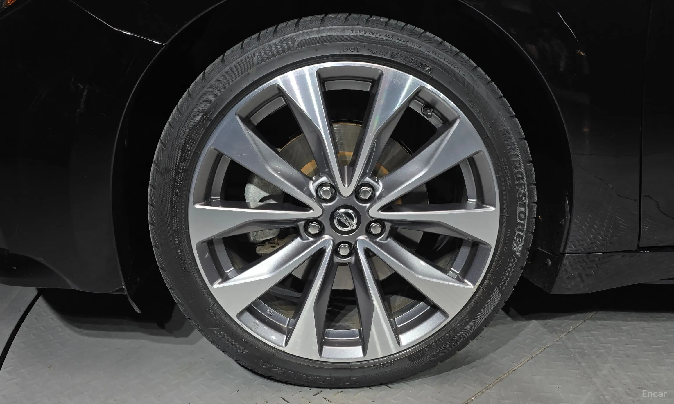 Nissan Maxima (A36) превью 5
