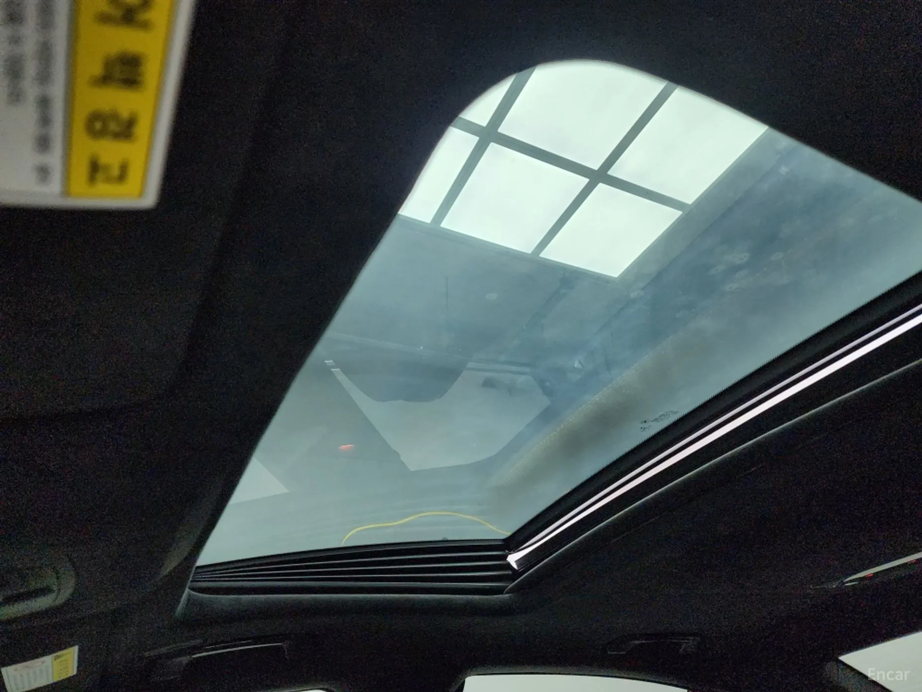 BMW 7 Series (F01) превью 18