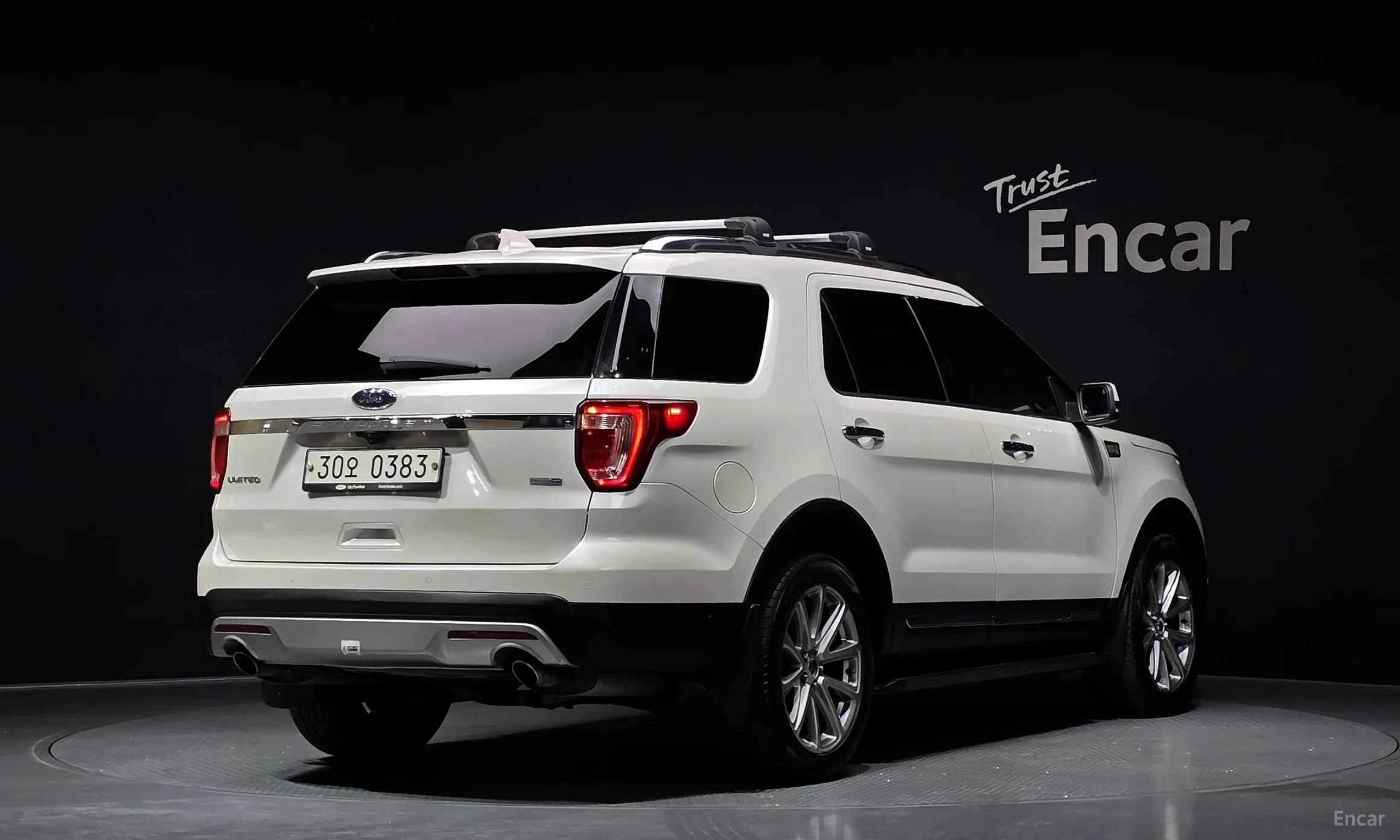 Ford Explorer превью 2