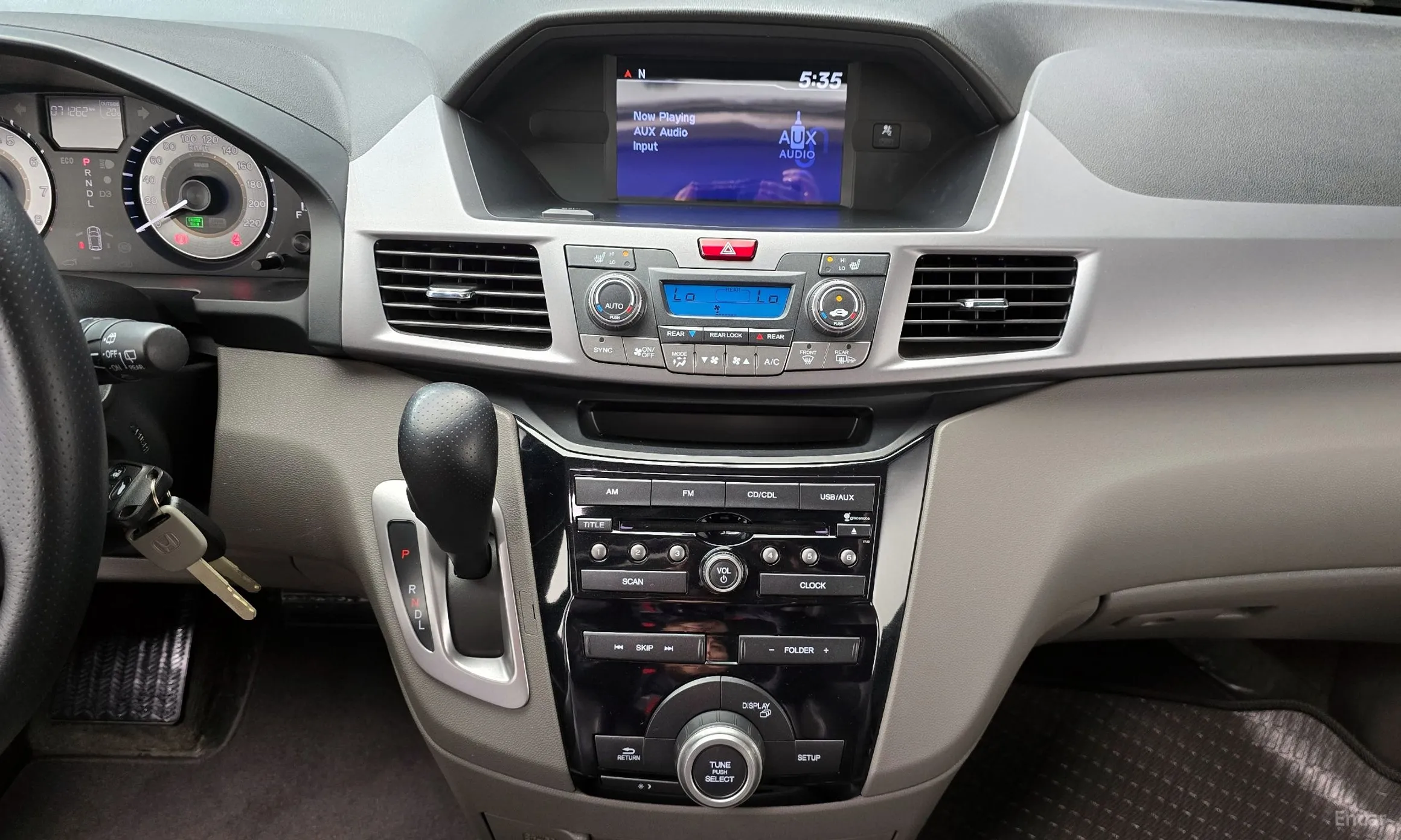 Honda Odyssey превью 19