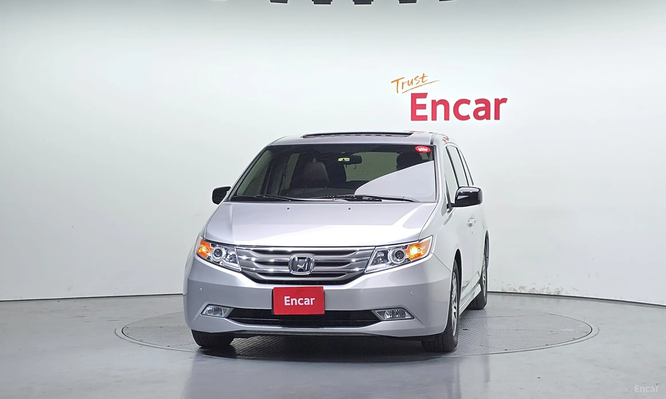 Honda Odyssey превью 3