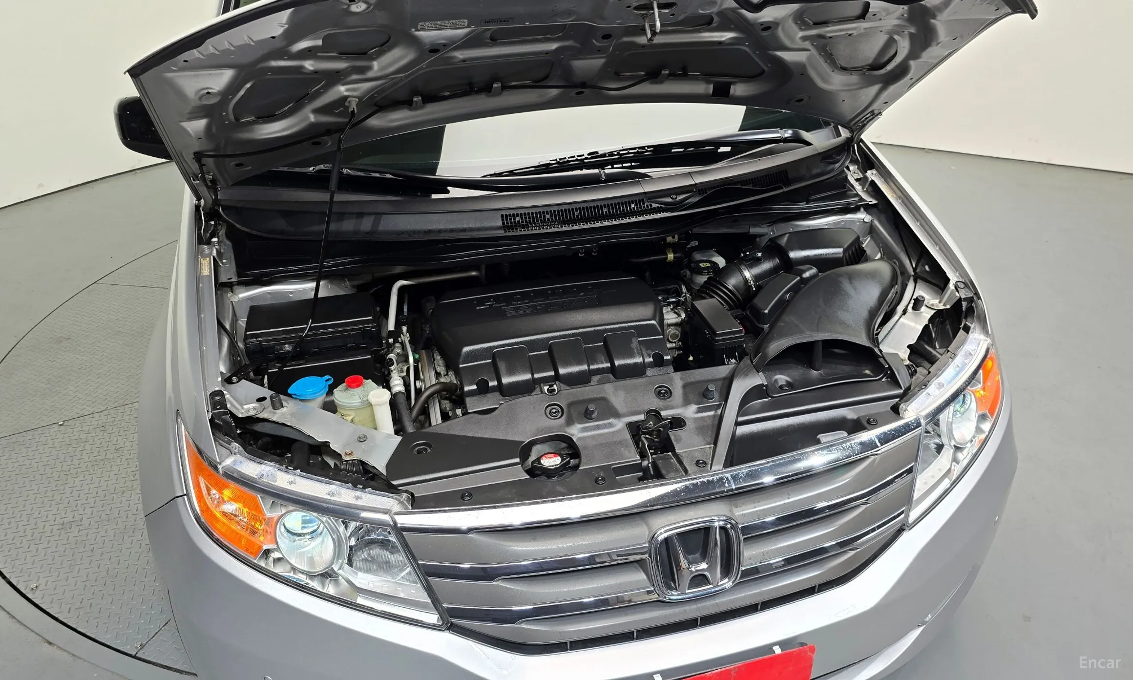 Honda Odyssey превью 6