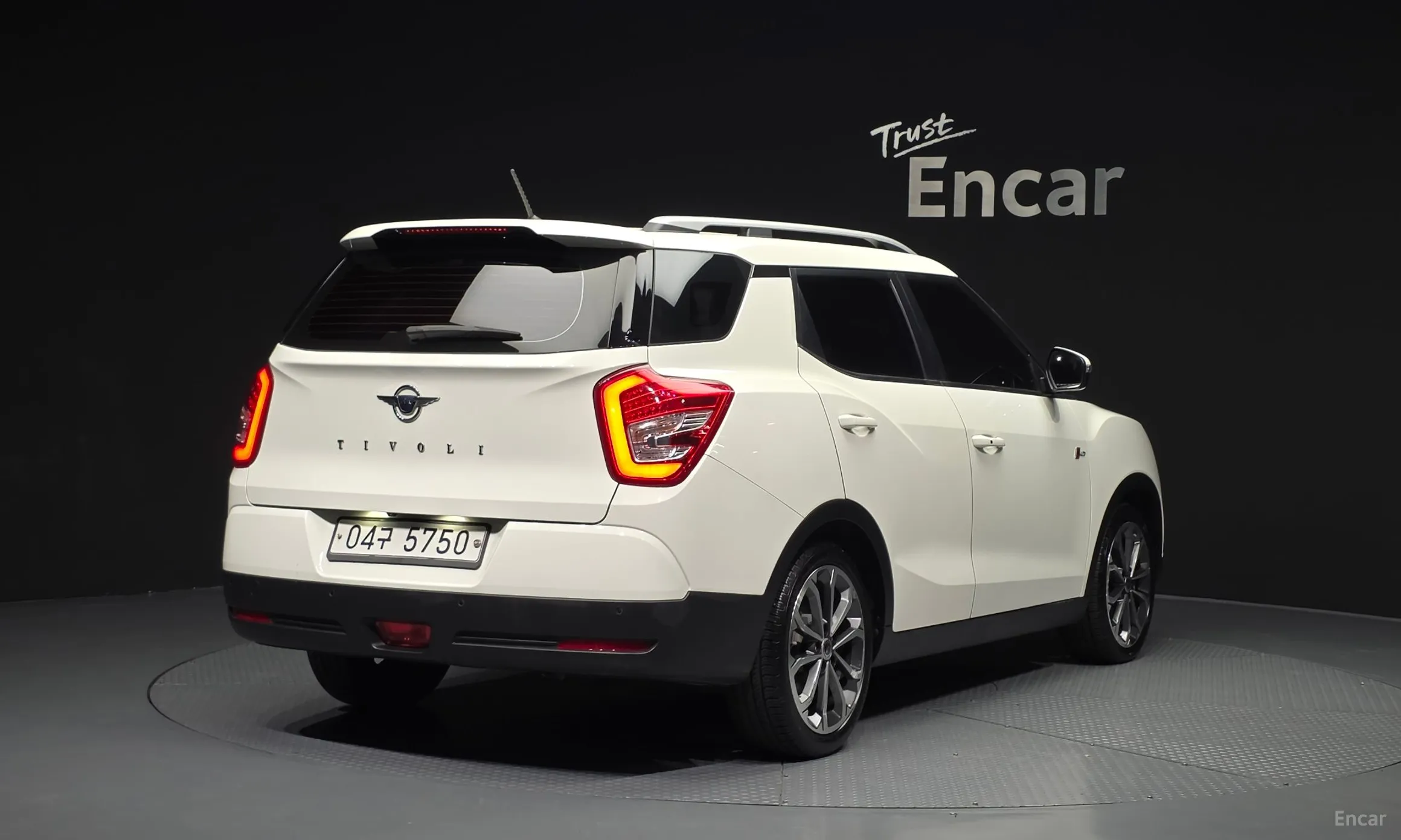 KG Mobility (SsangYong) Tivoli Air превью 2