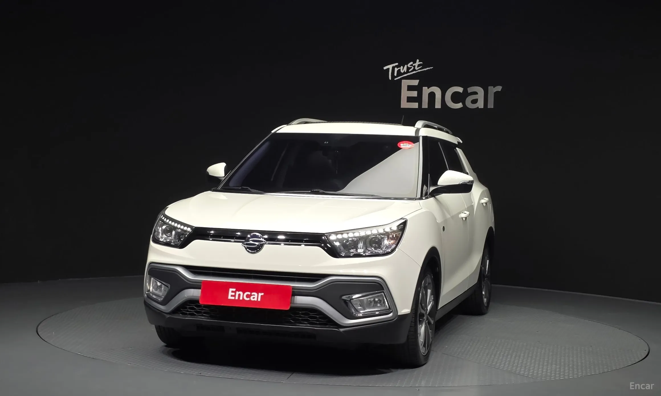 KG Mobility (SsangYong) Tivoli Air превью 3