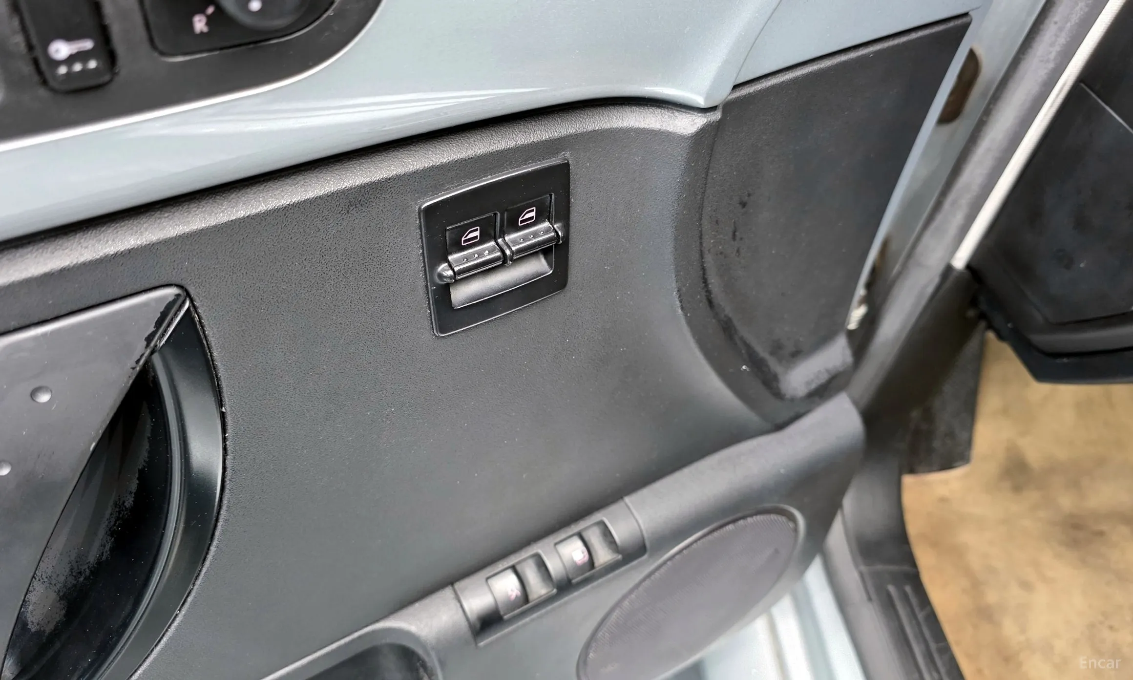 Volkswagen New Beetle превью 16