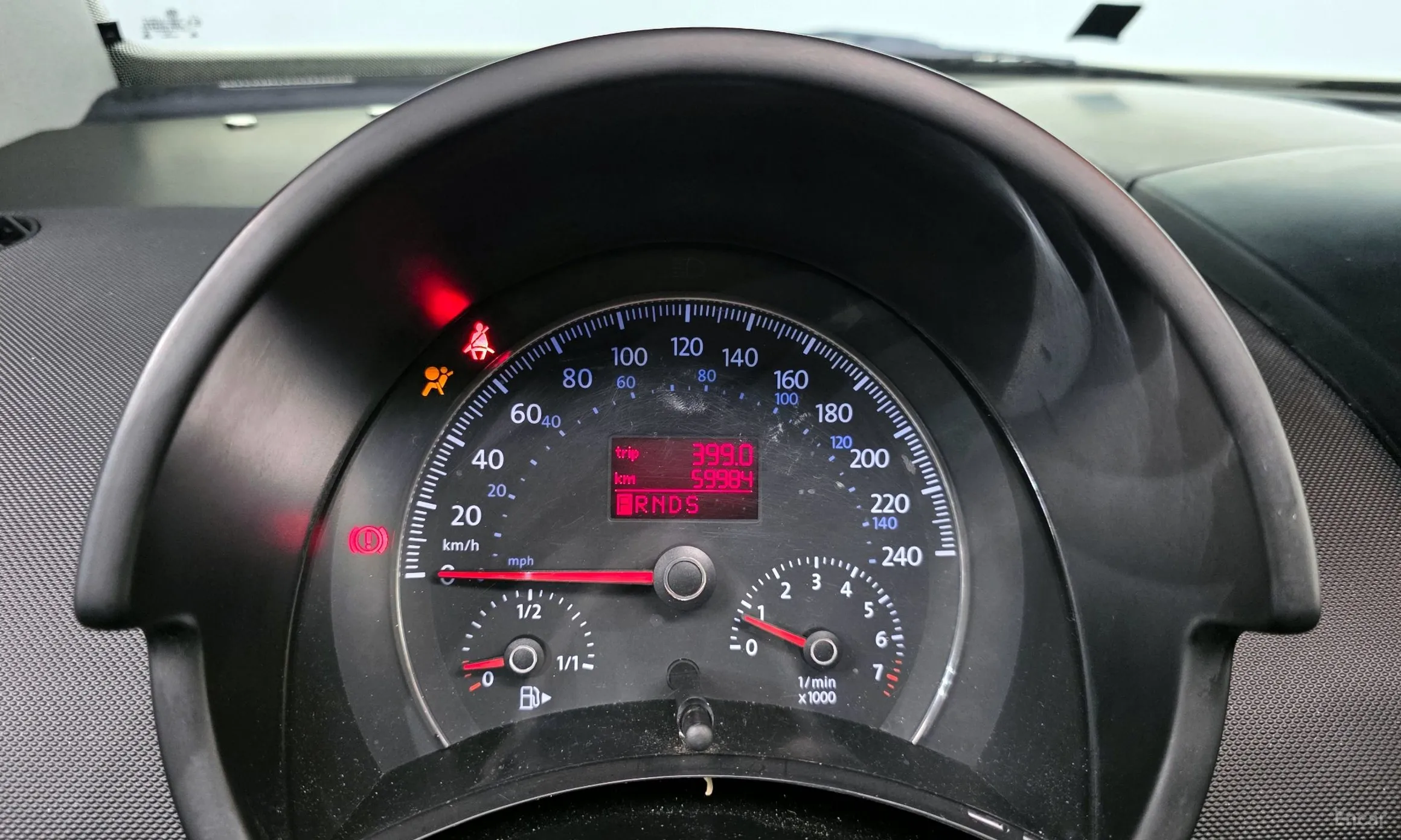 Volkswagen New Beetle превью 8