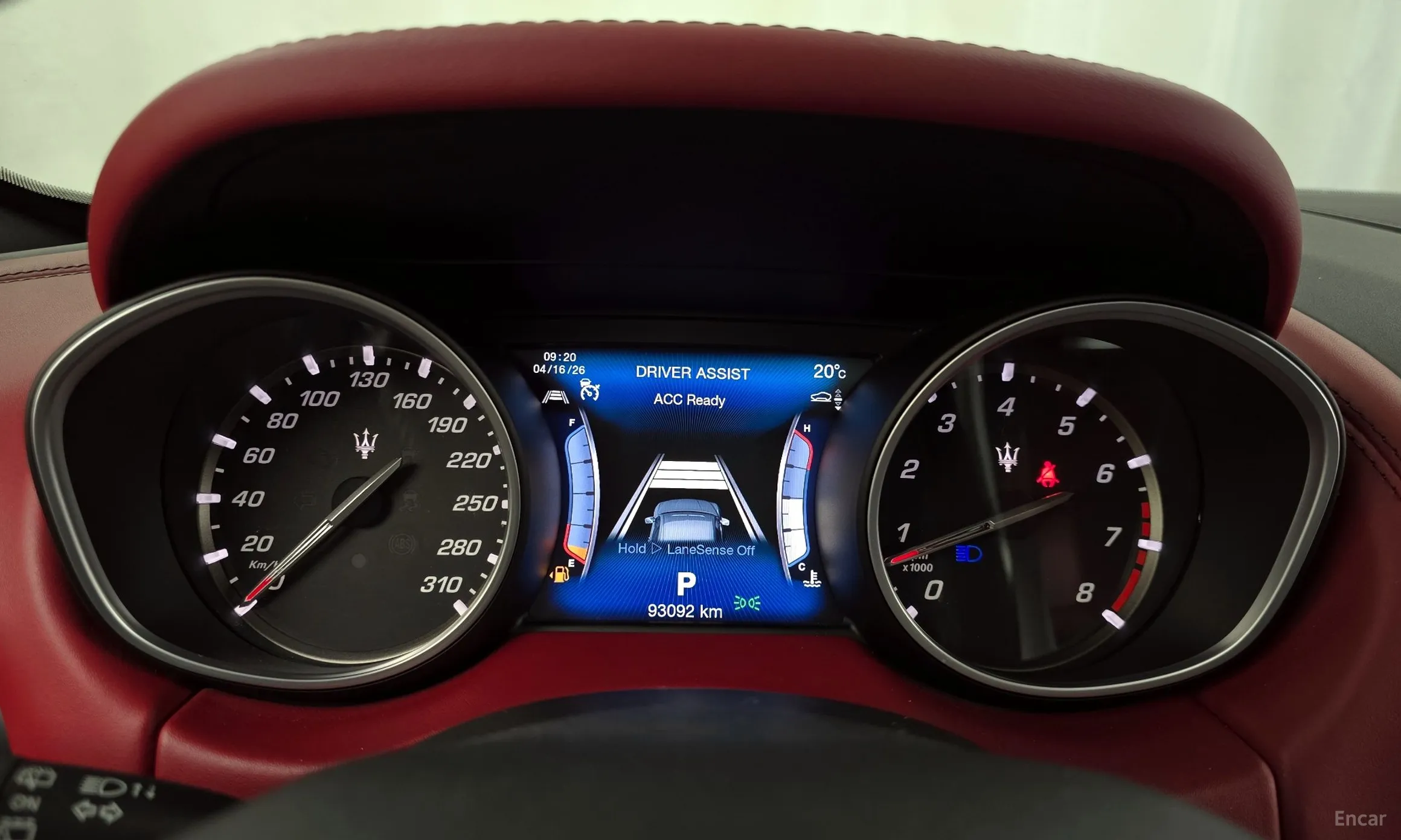 Maserati Levante превью 8