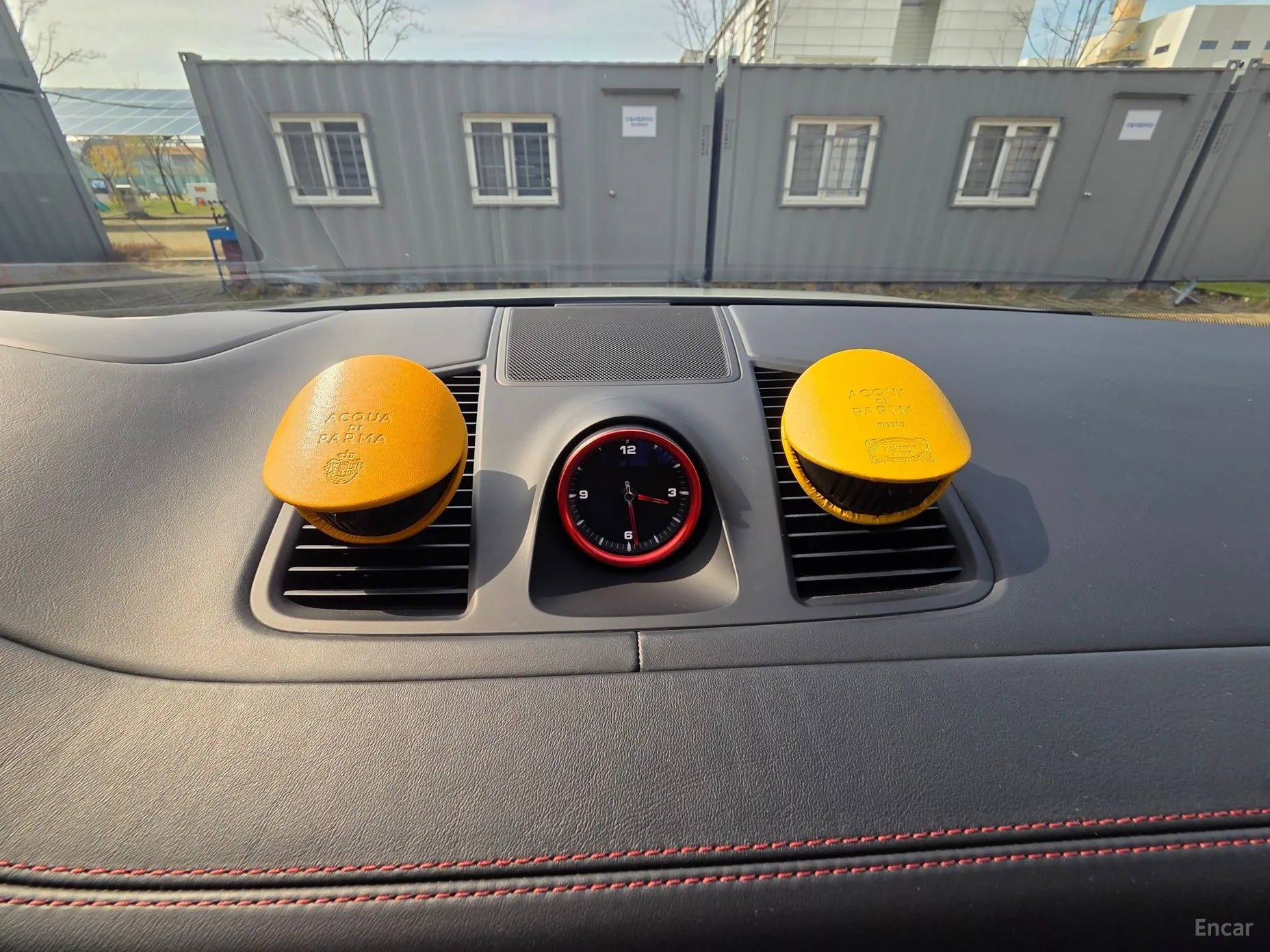 Porsche Cayenne (PO536) превью 14
