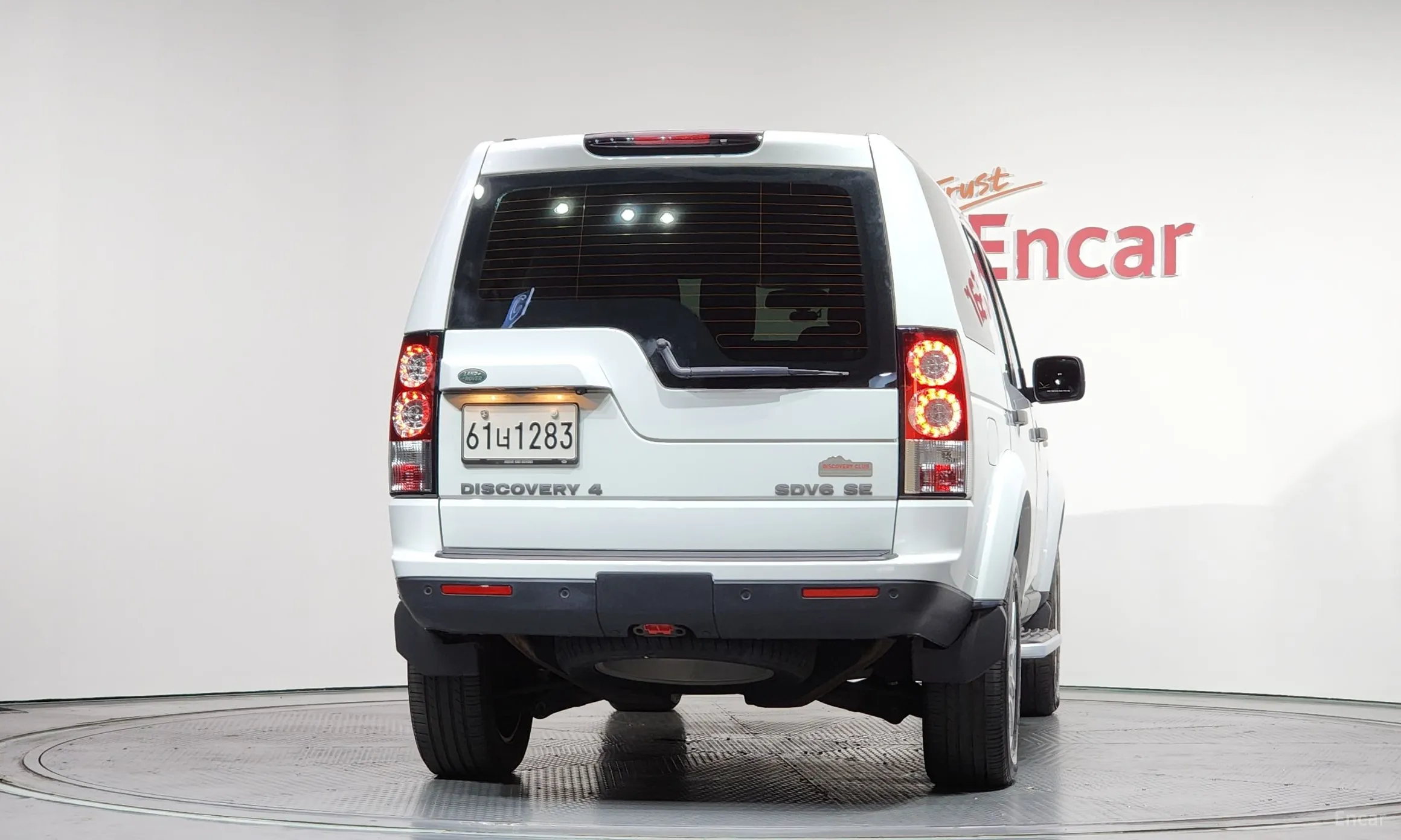 Land Rover Discovery 4 превью 4
