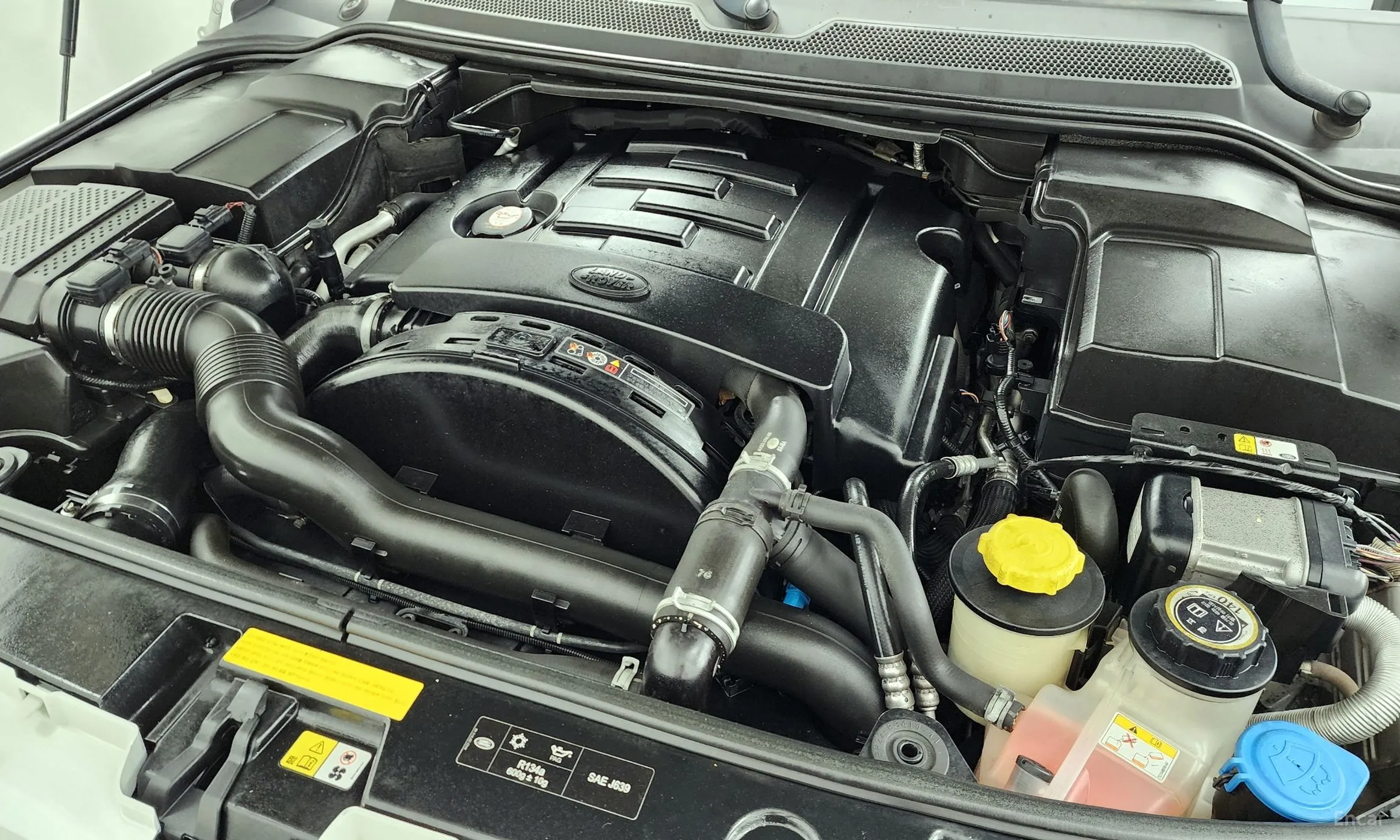 Land Rover Discovery 4 превью 6