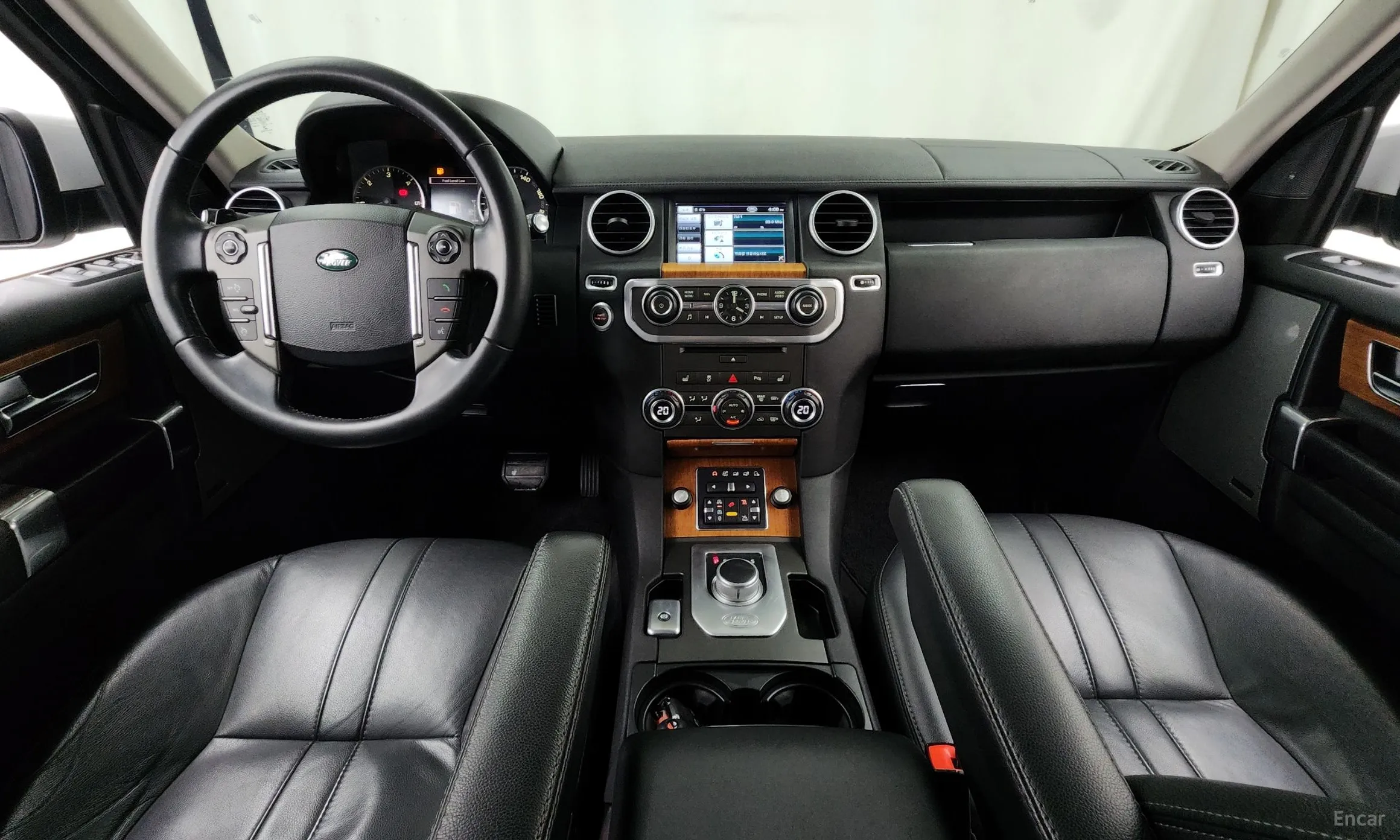 Land Rover Discovery 4 превью 7
