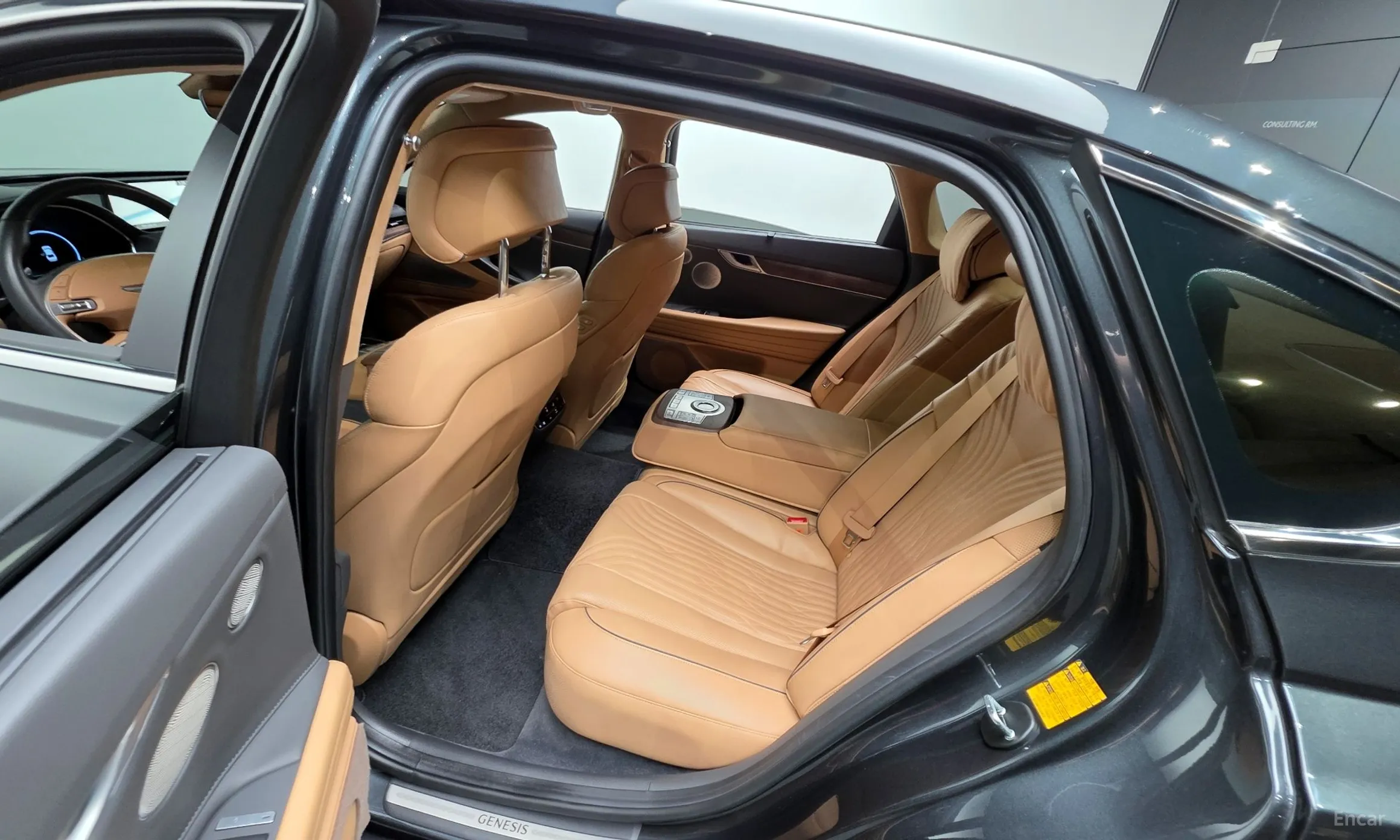Genesis G80 (RG3) превью 12
