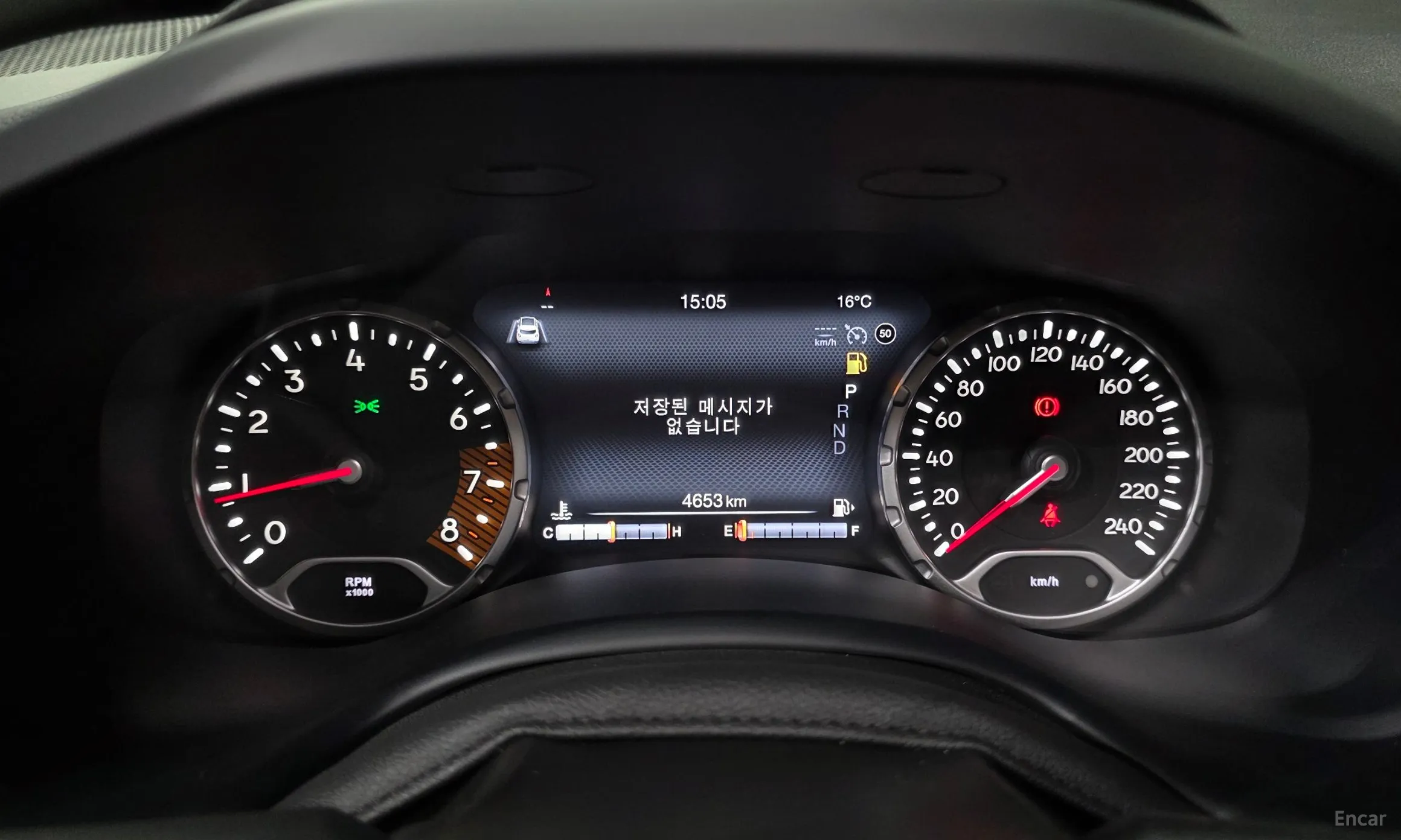 Jeep Renegade превью 8