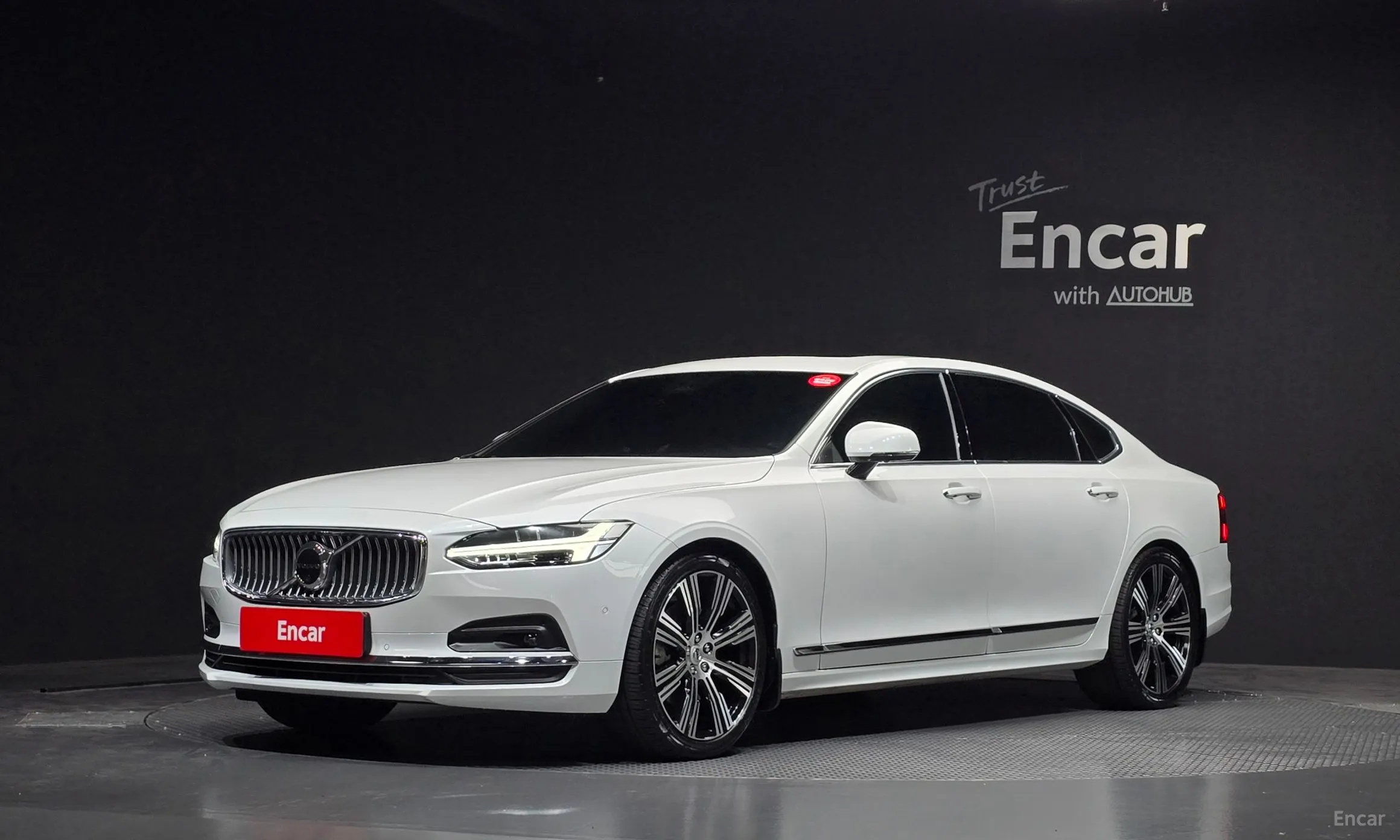 S90