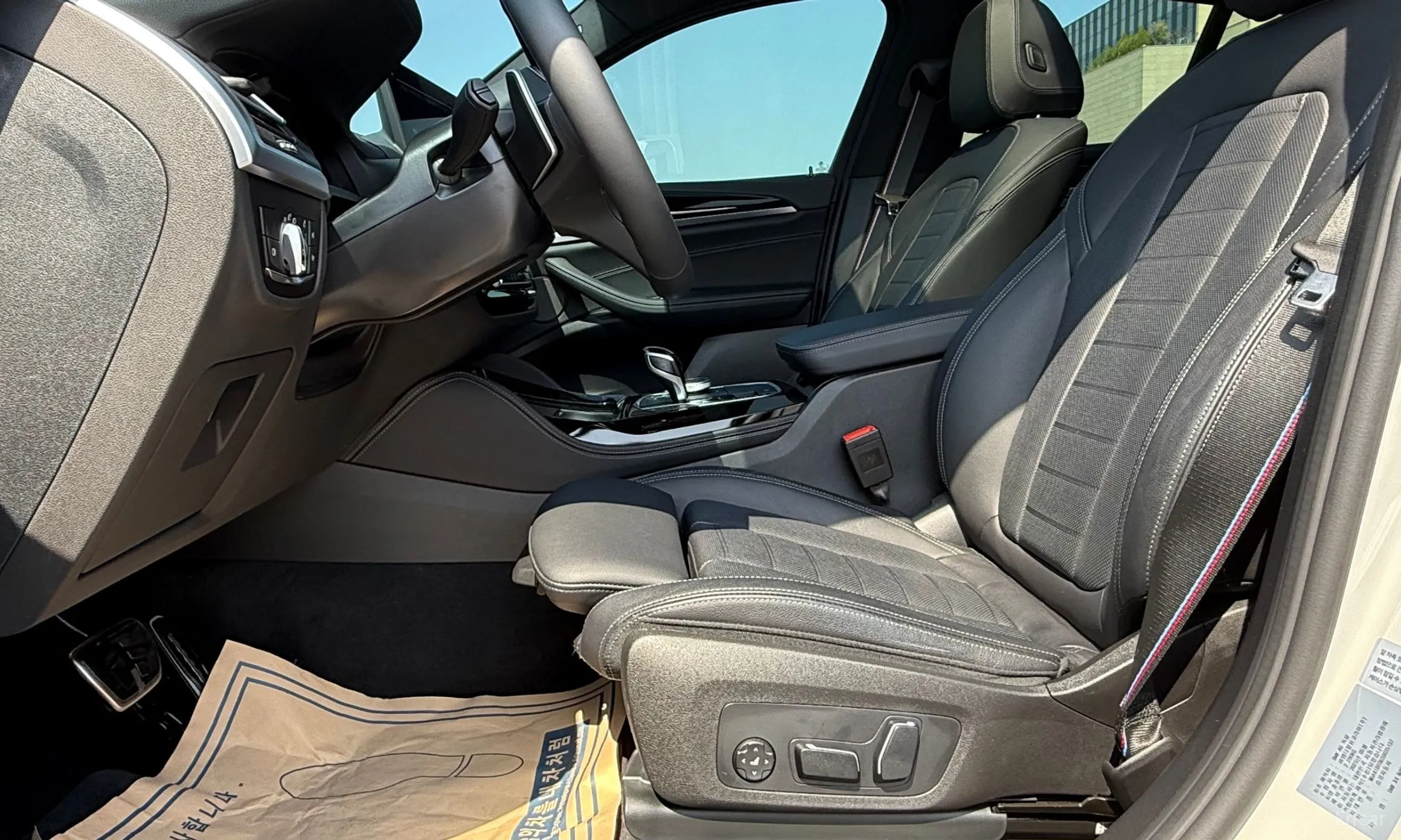 BMW X4 (G02) превью 10