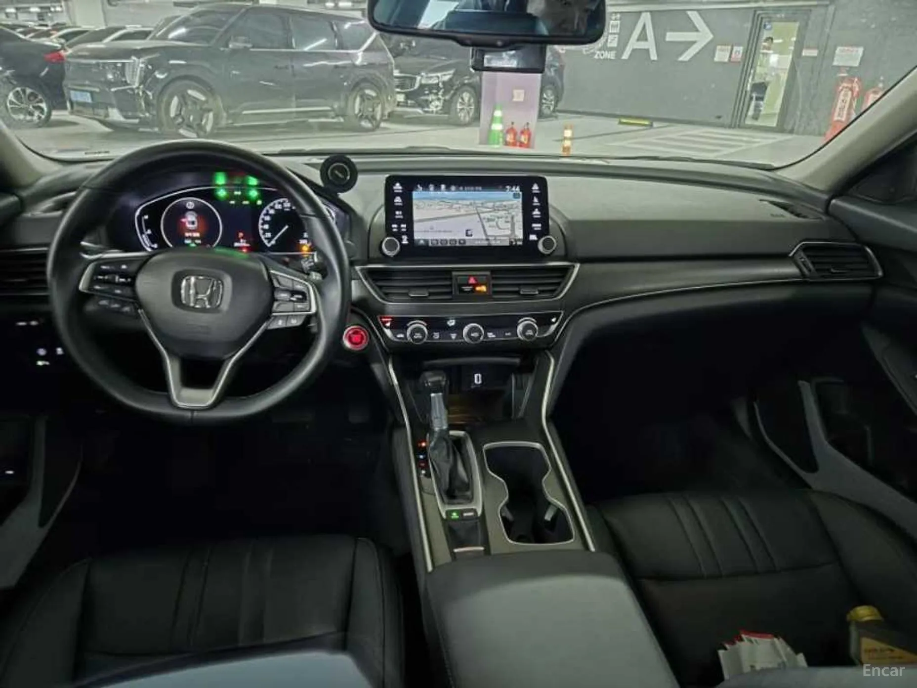 Honda Accord 10th Generation превью 6