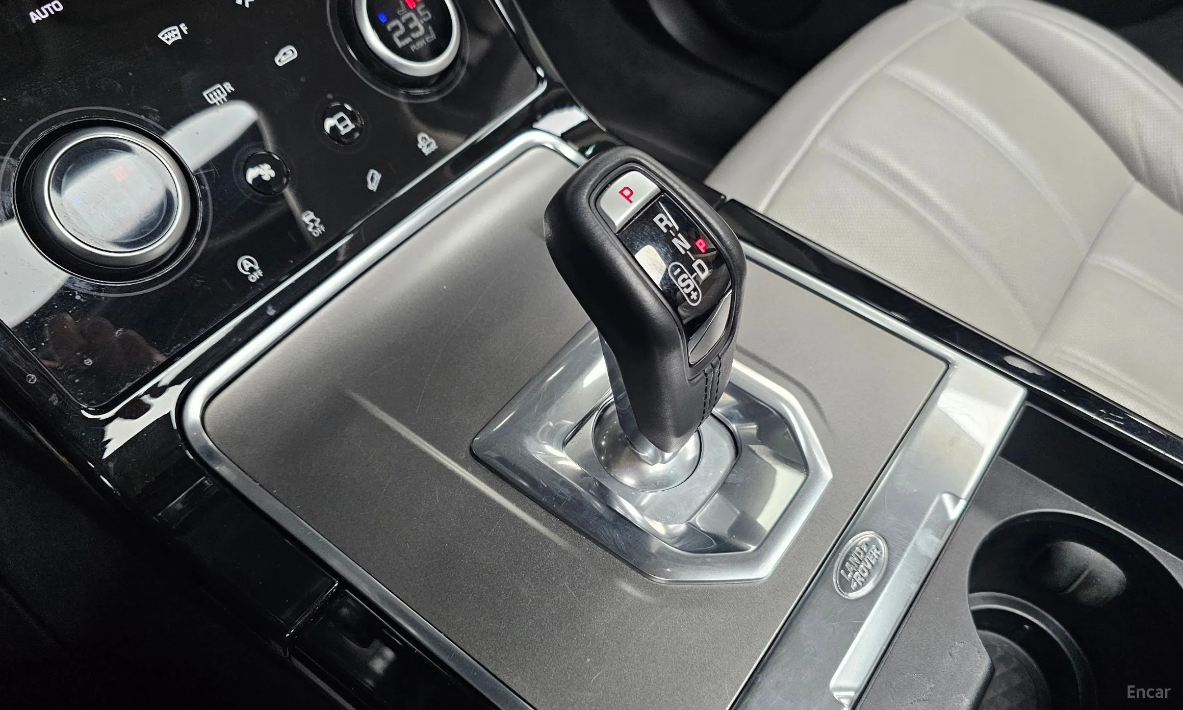 Land Rover Range Rover Evoque 2nd Generation превью 9