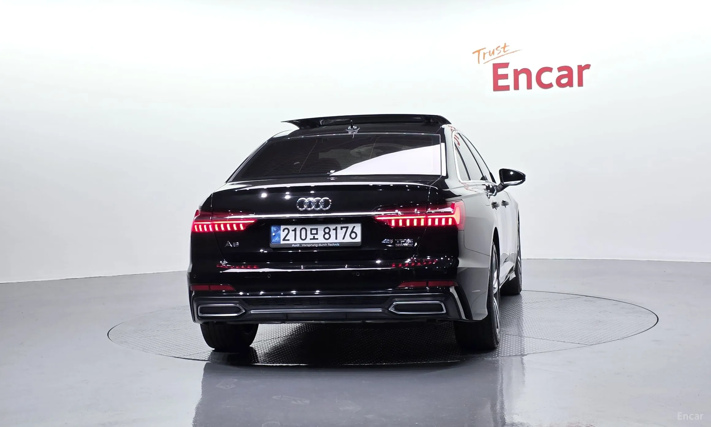 Audi A6 (C8) превью 4
